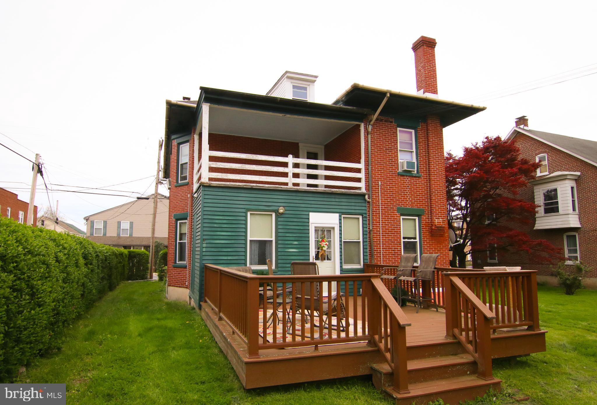BOYERTOWN - Residential
