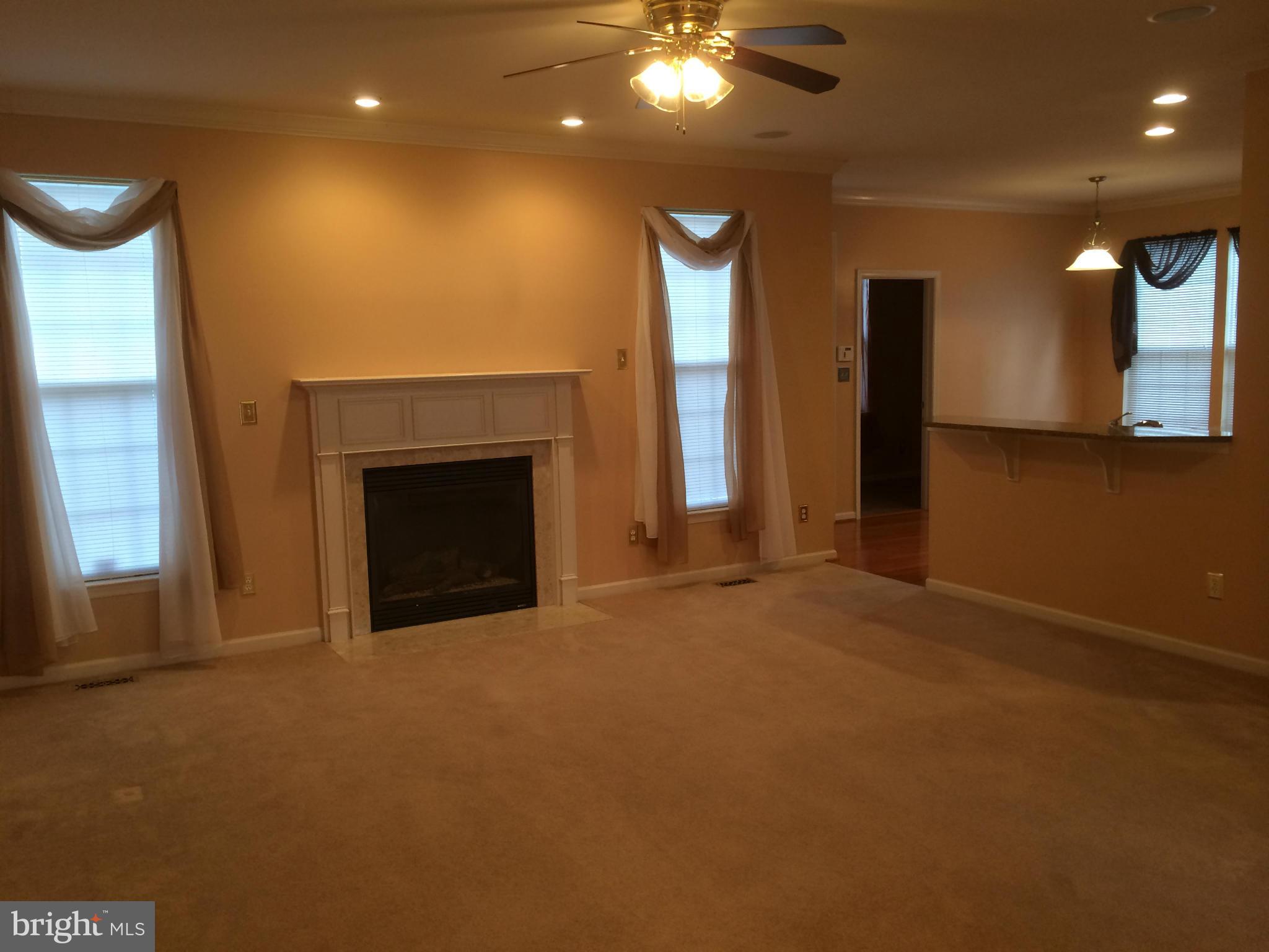 PORT POTOMAC - Residential Lease