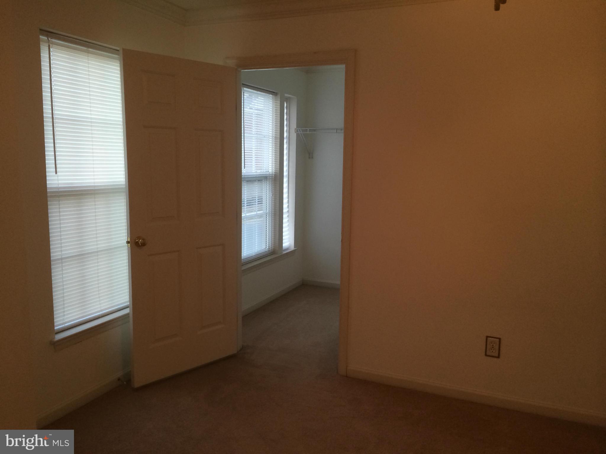 PORT POTOMAC - Residential Lease