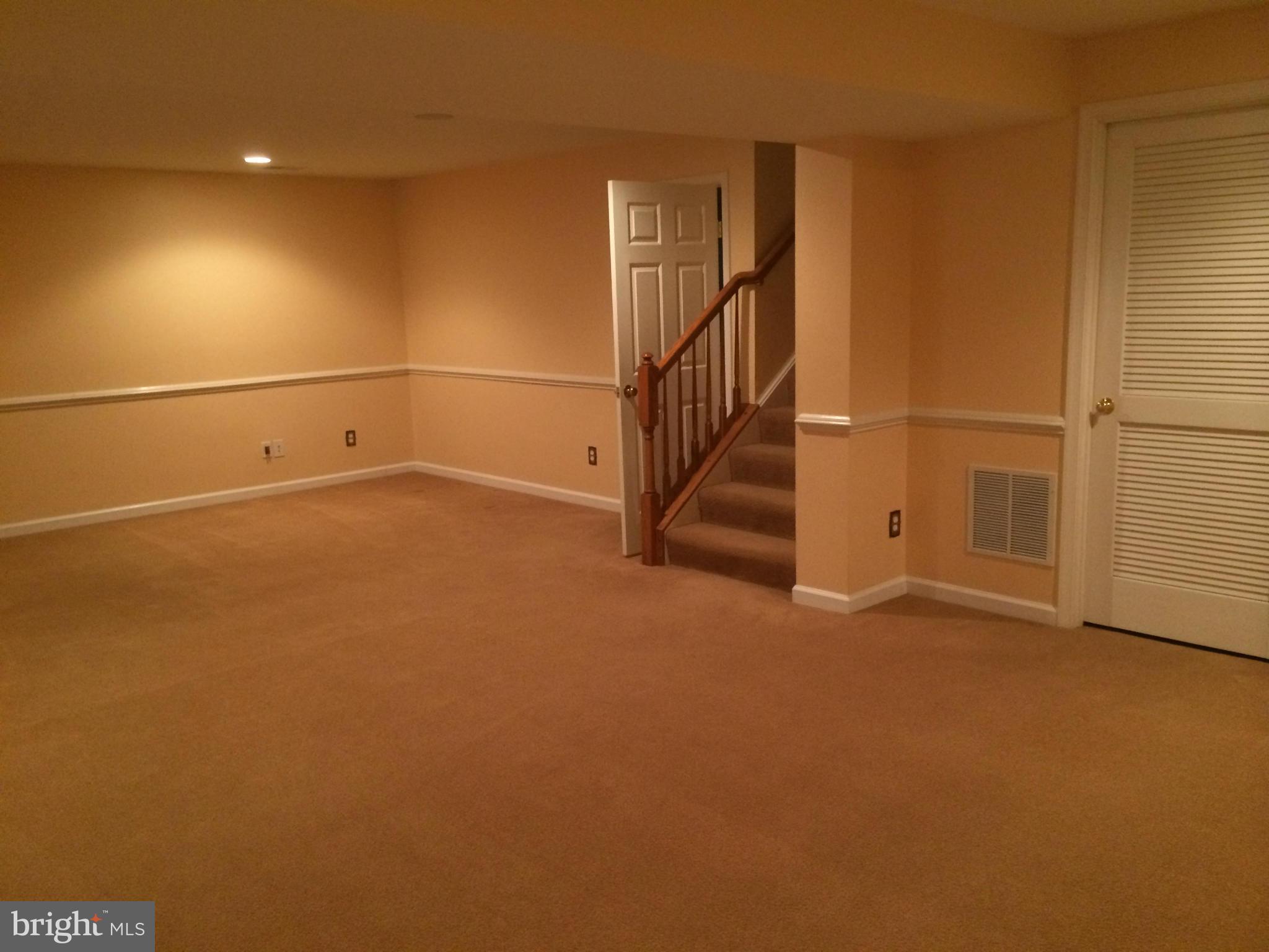 PORT POTOMAC - Residential Lease