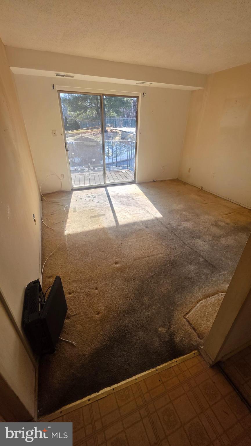 REISTERSTOWN - Residential