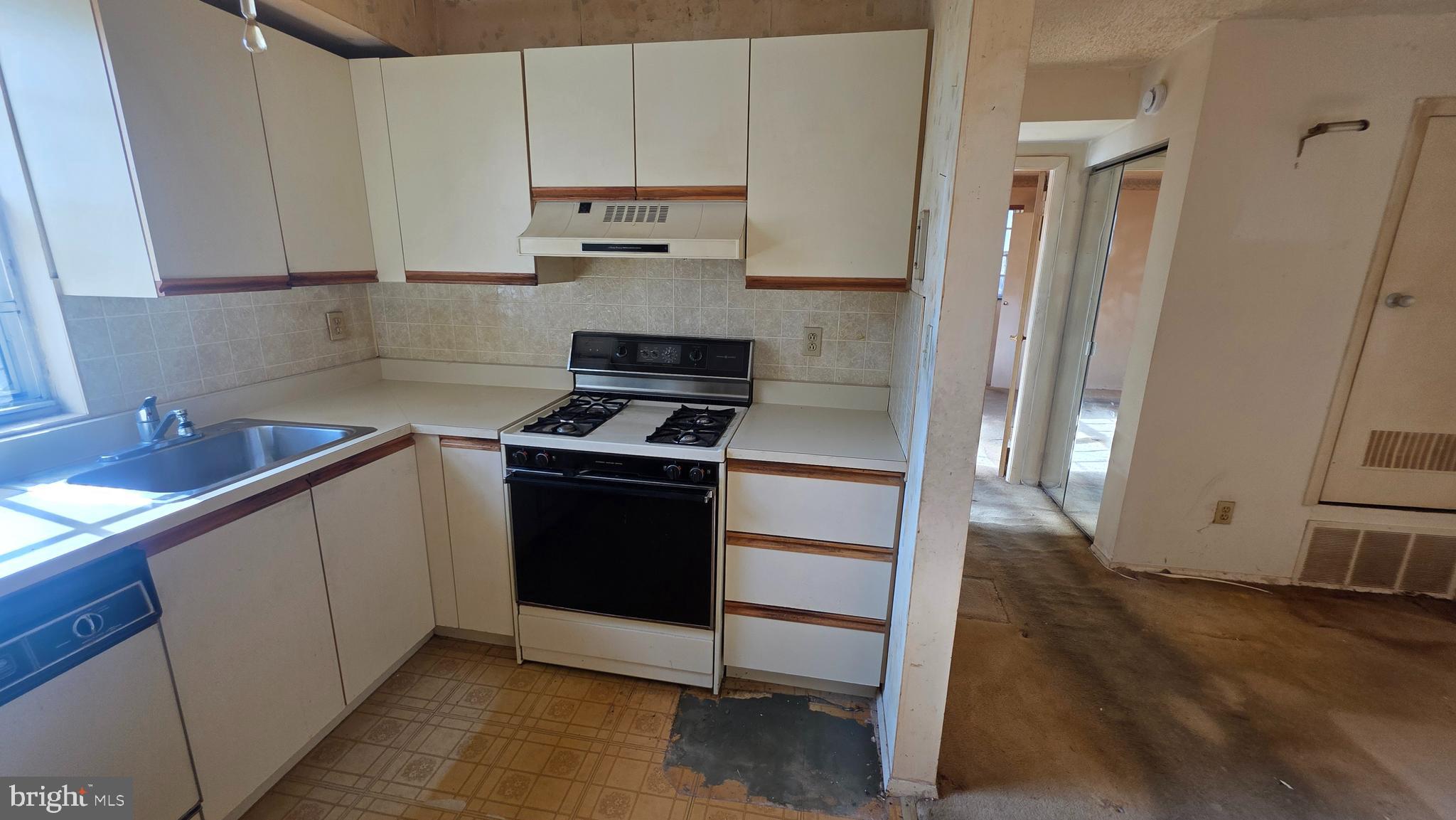 REISTERSTOWN - Residential