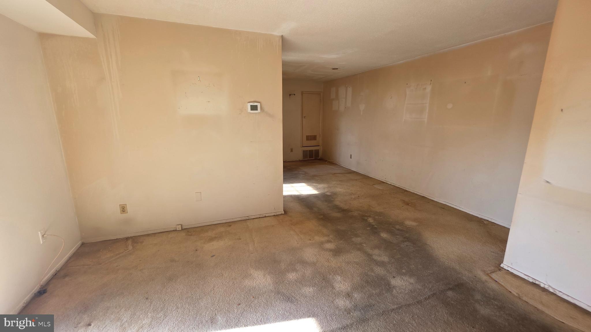 REISTERSTOWN - Residential