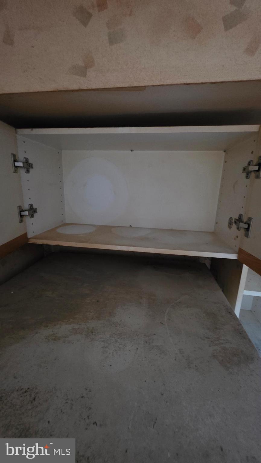 REISTERSTOWN - Residential