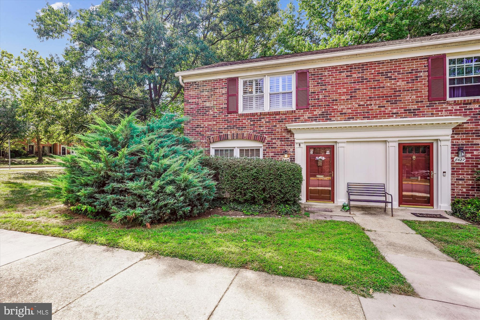 8425 PENSHURST DRIVE 595