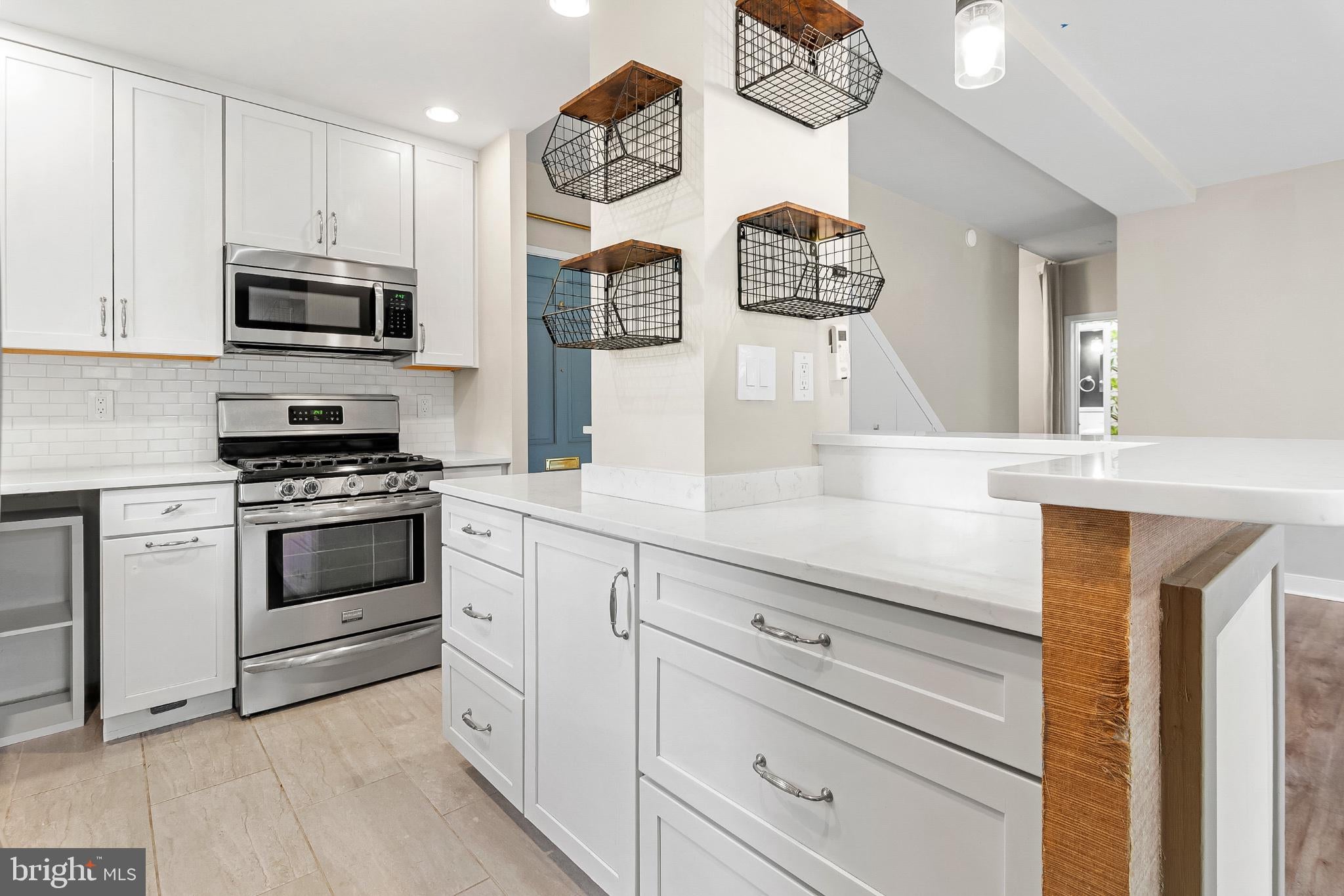3420 MARTHA CUSTIS DRIVE