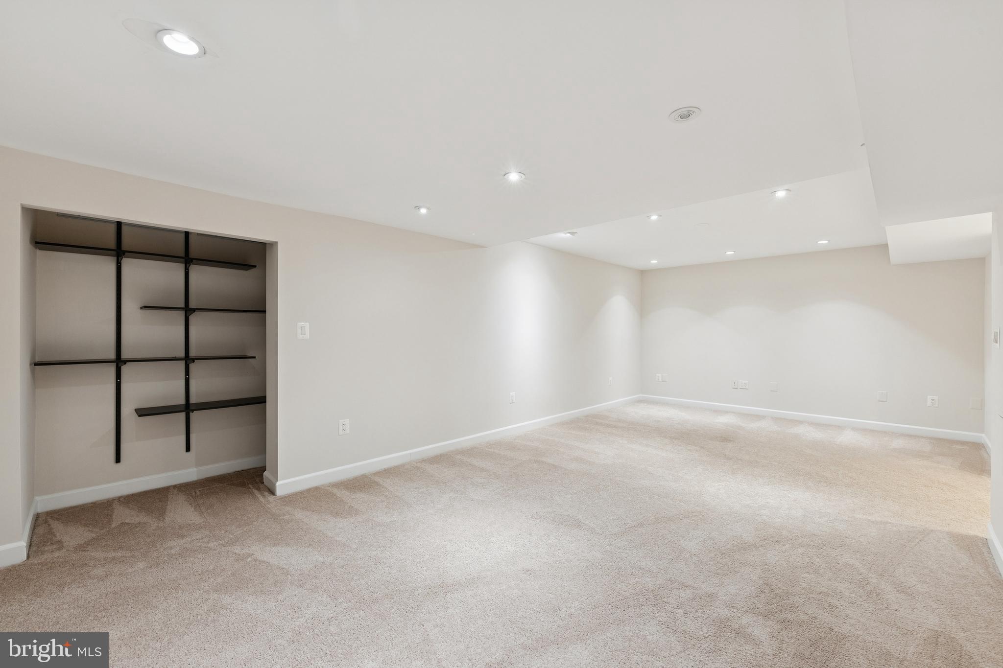 CROSSPOINTE - Residential Lease