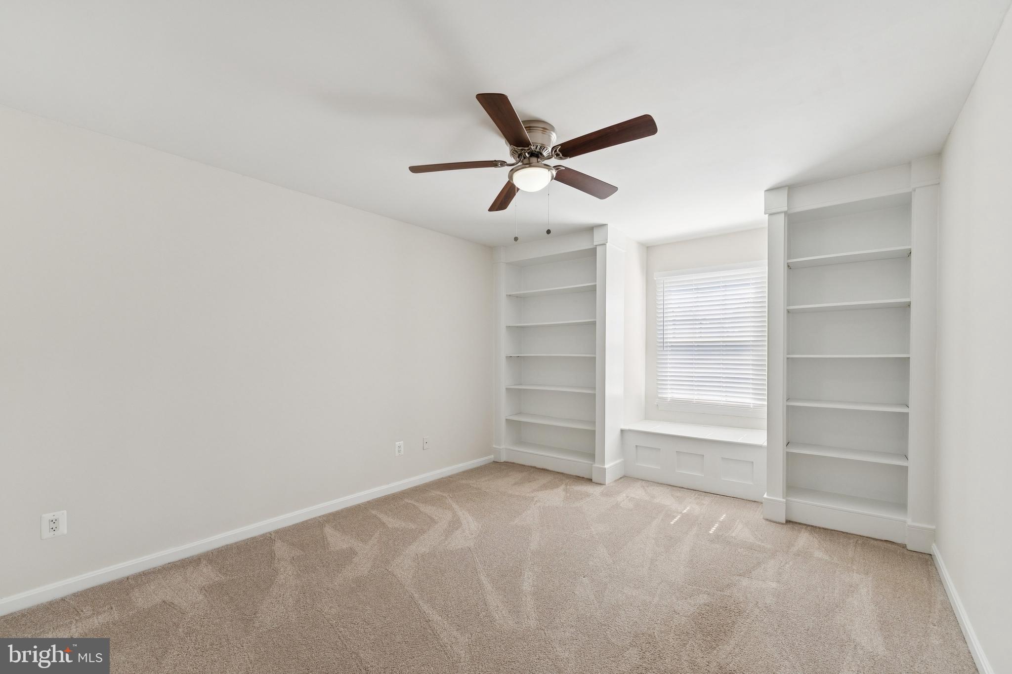 CROSSPOINTE - Residential Lease