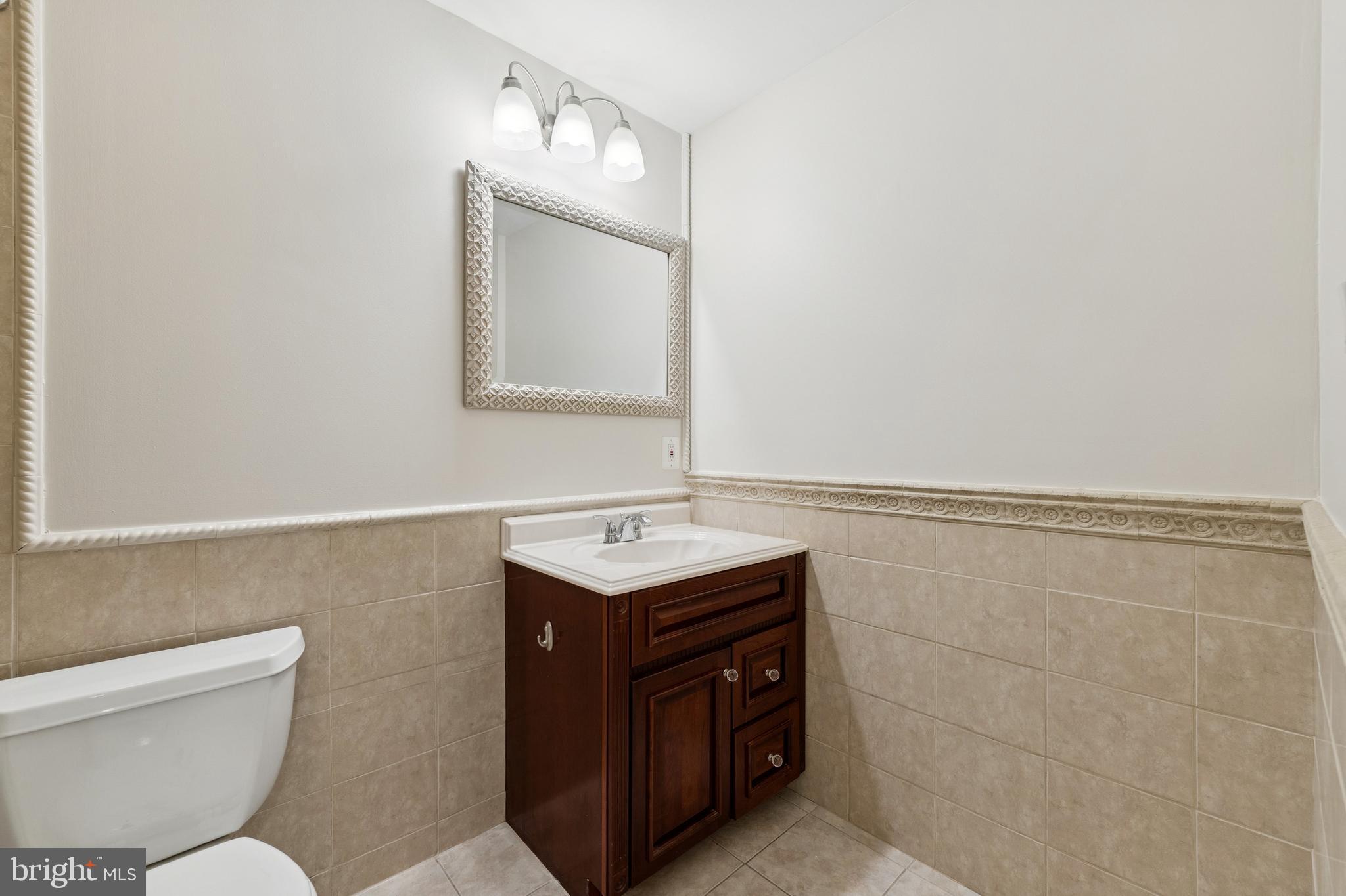 CROSSPOINTE - Residential Lease