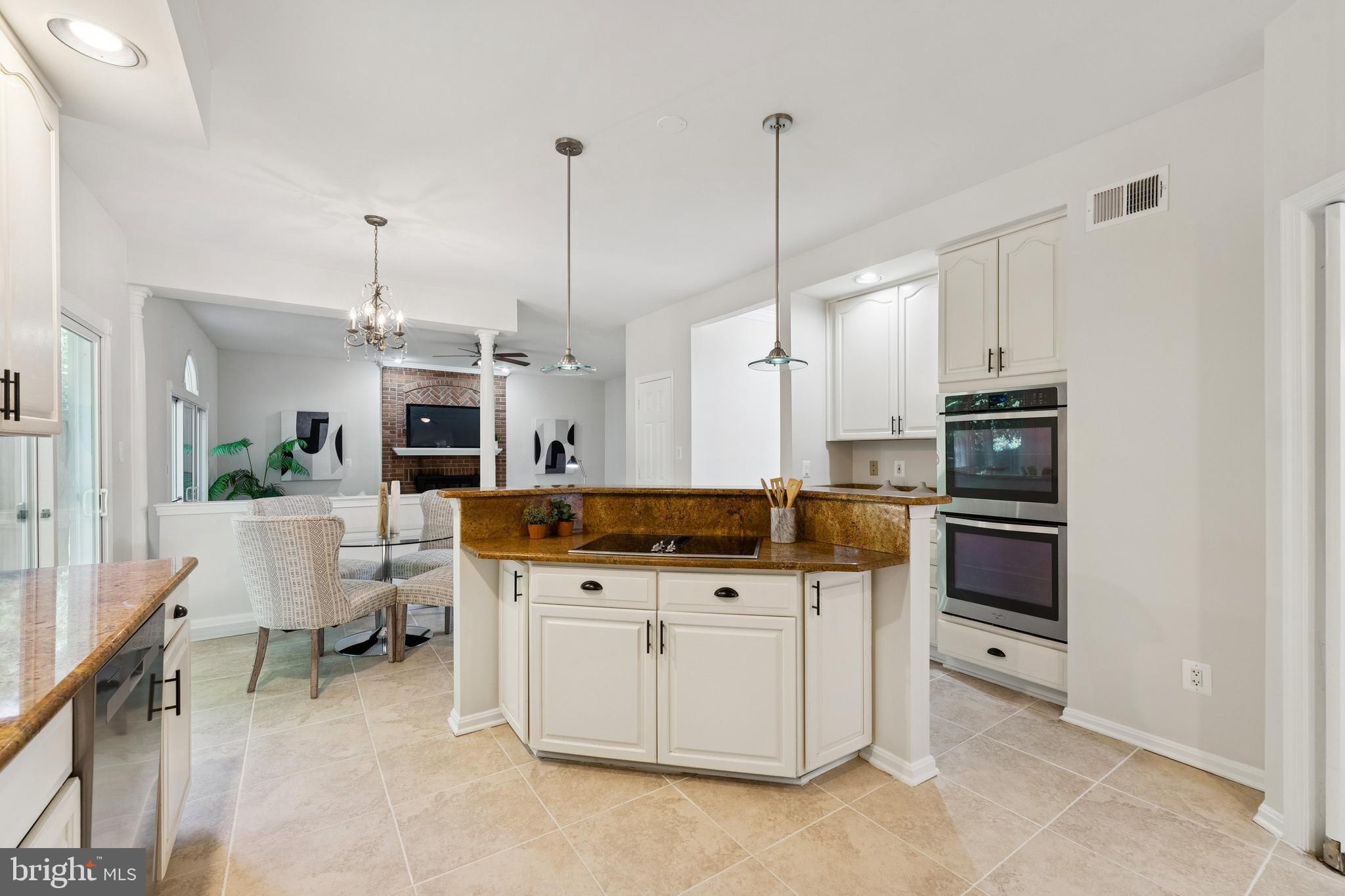 CROSSPOINTE - Residential Lease