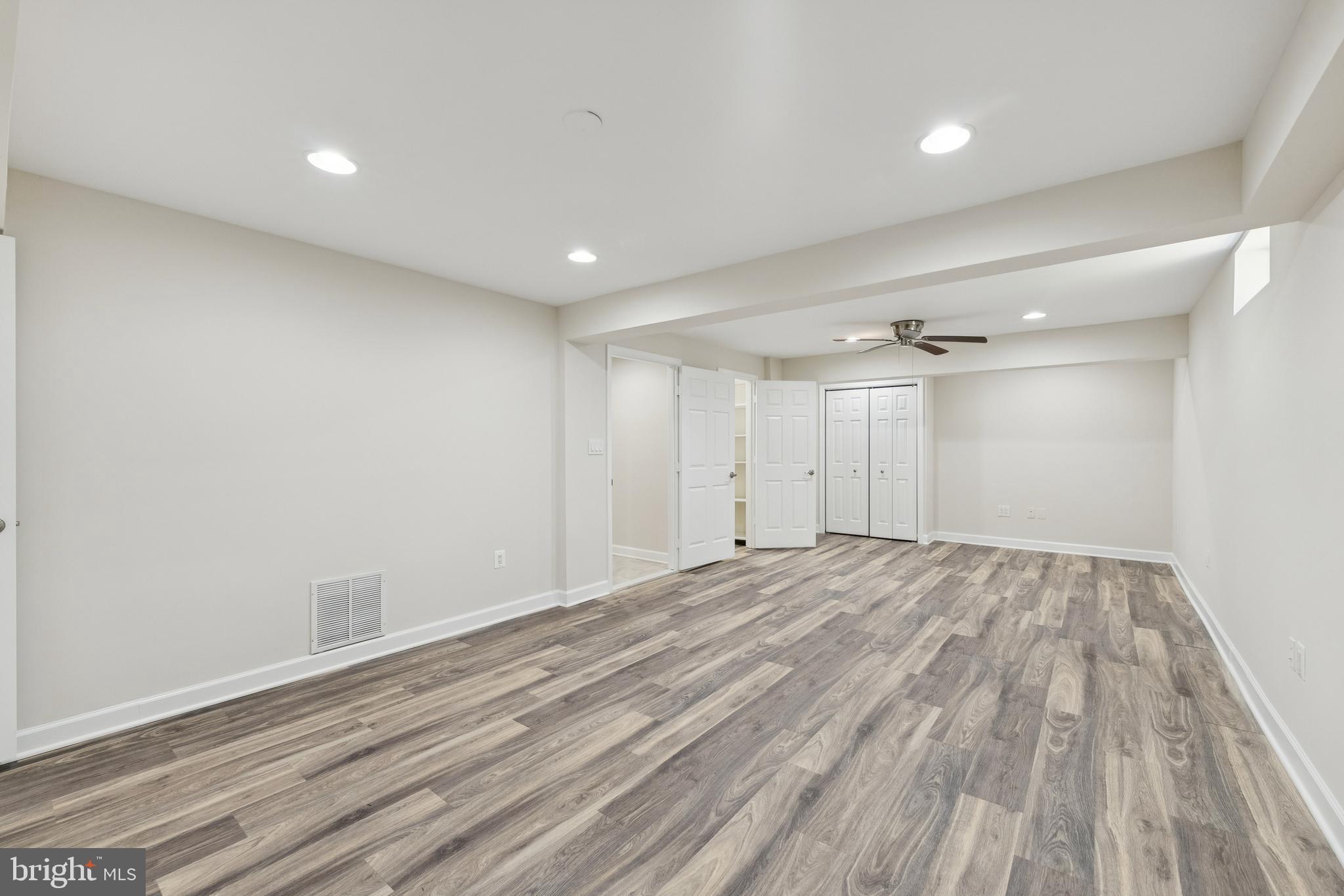 CROSSPOINTE - Residential Lease