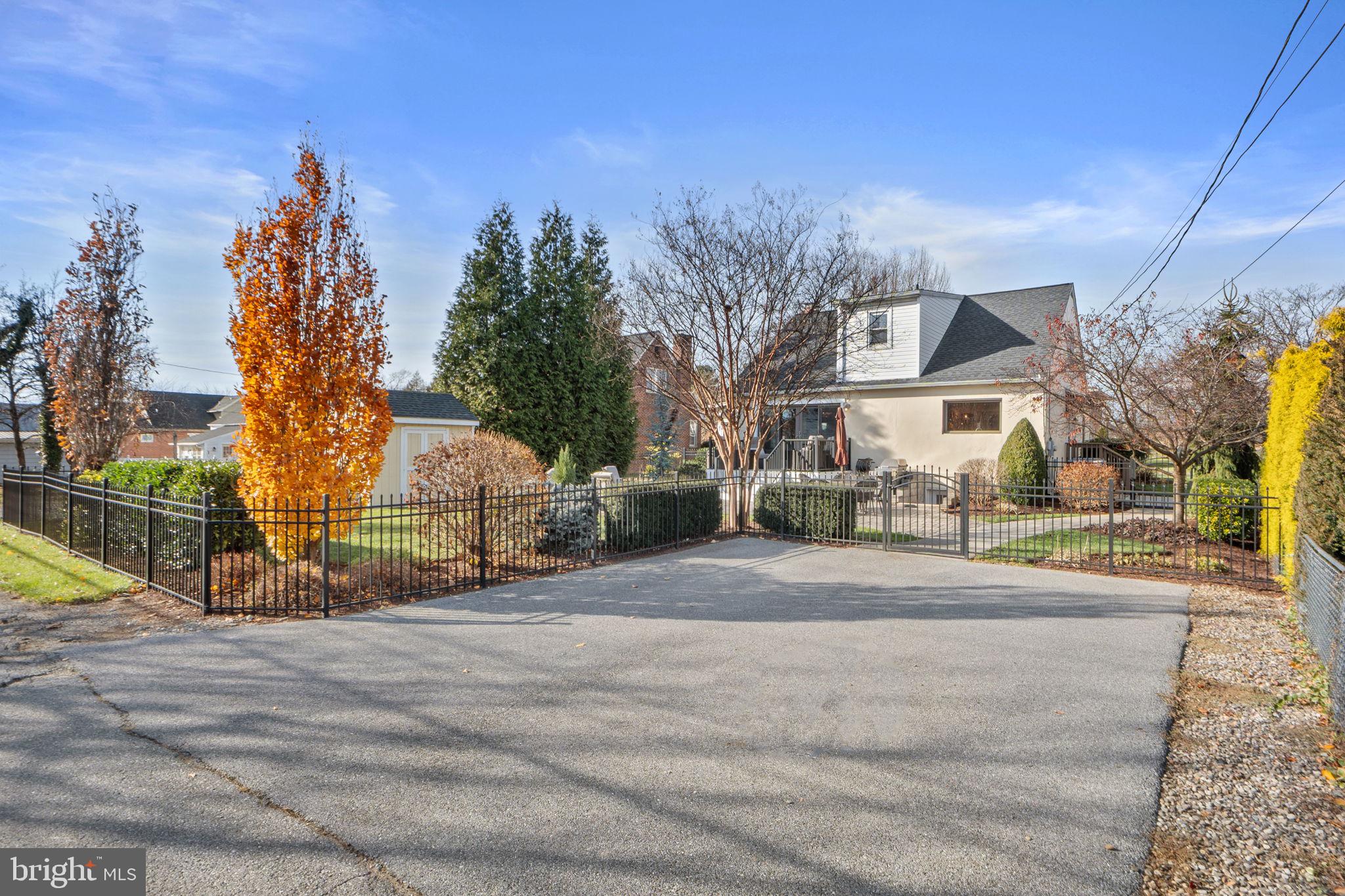 HOOD COLLEGE - Residential