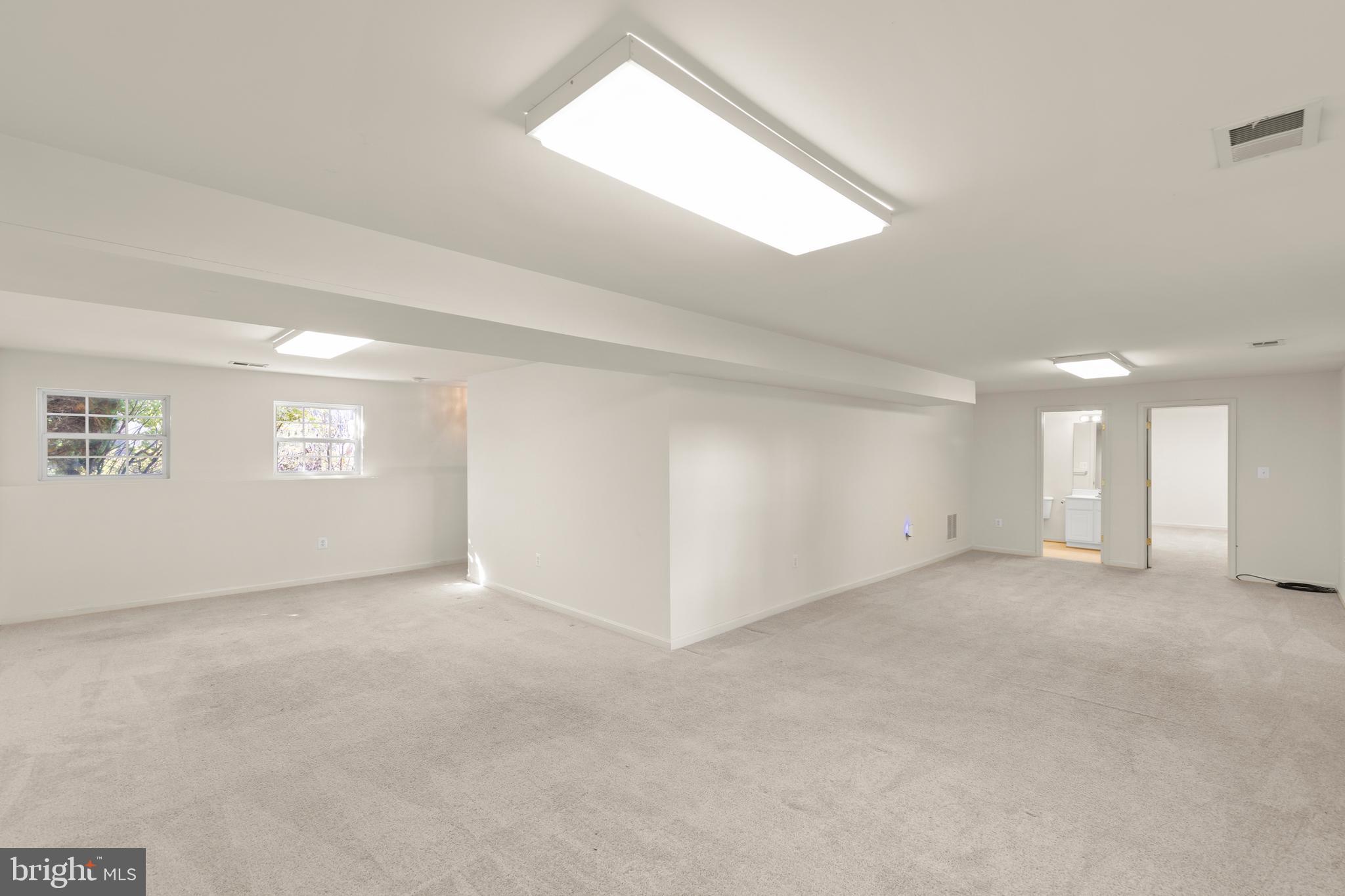 FIELDSTONE - Residential Lease