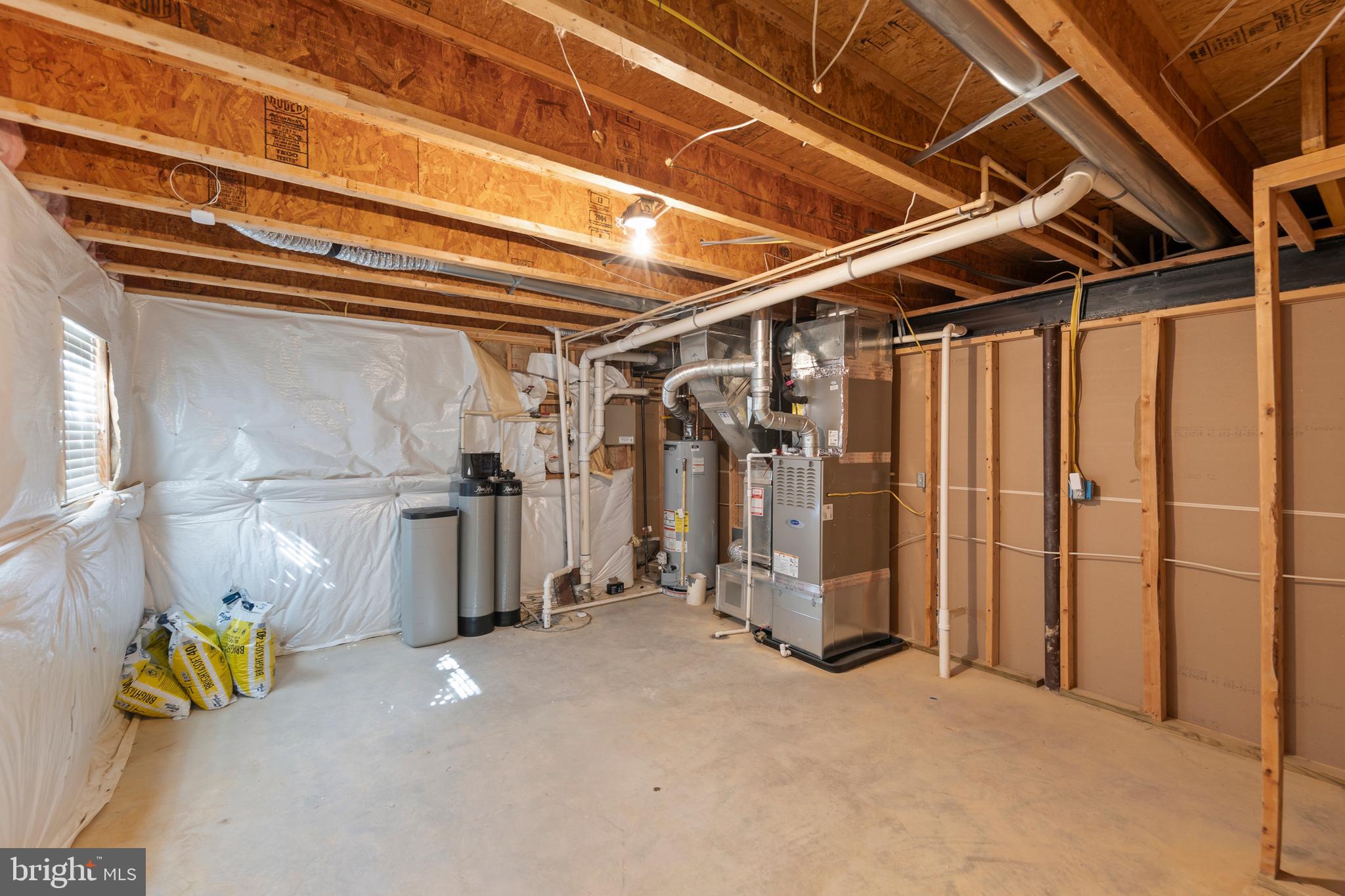 FIELDSTONE - Residential Lease