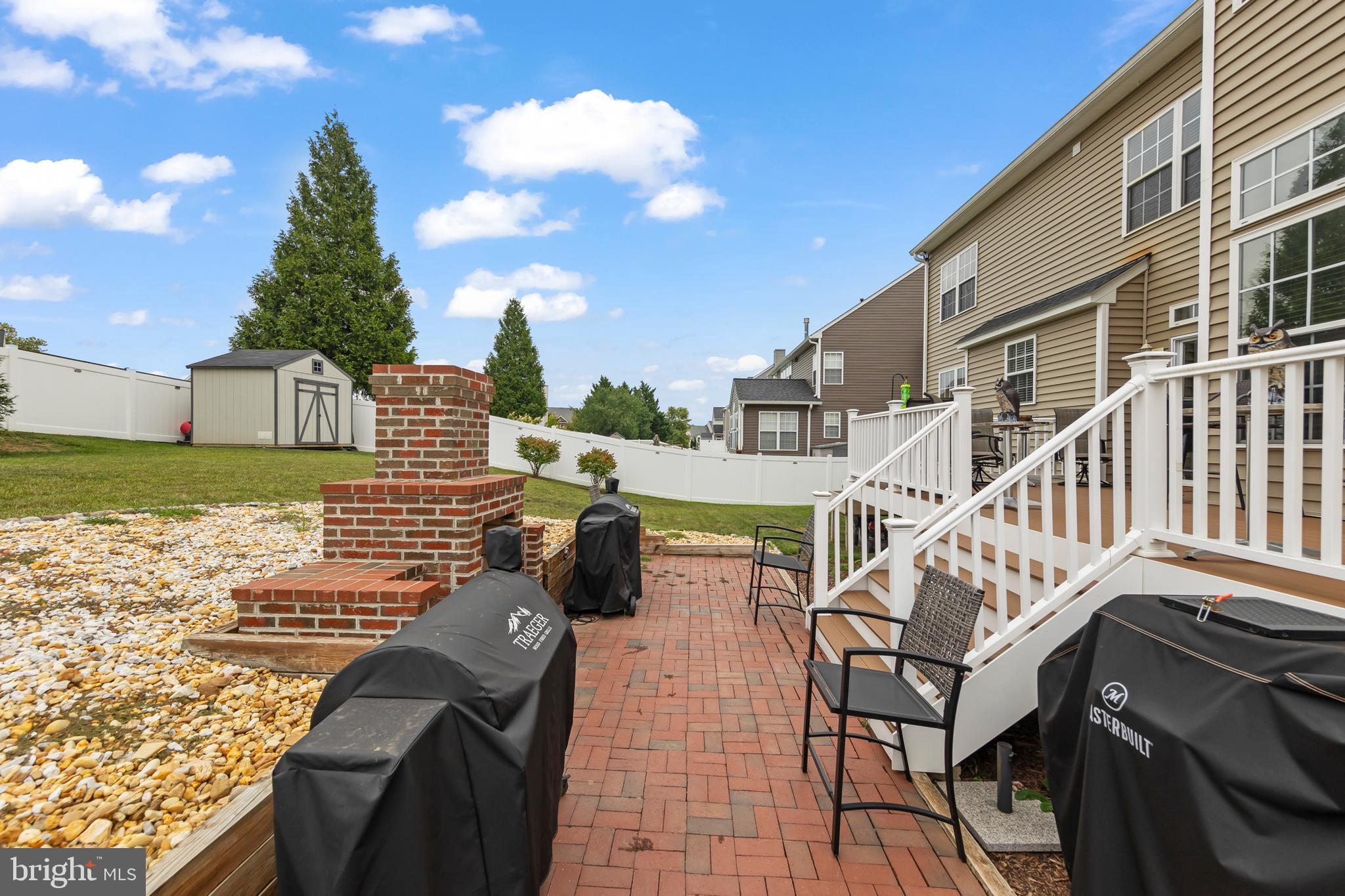 FIELDSTONE - Residential Lease