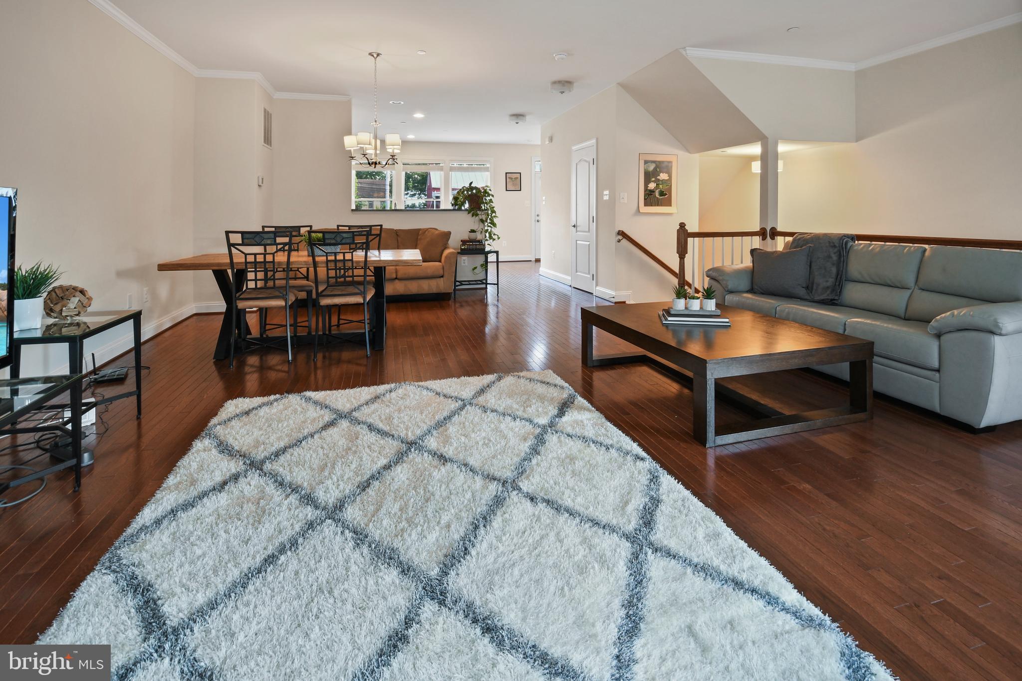 MAXWELL SQUARE - Residential