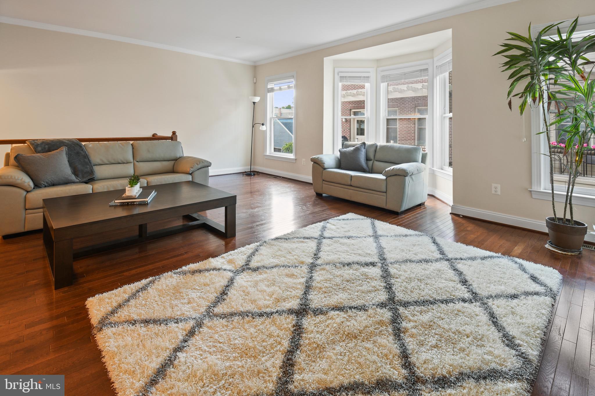 MAXWELL SQUARE - Residential