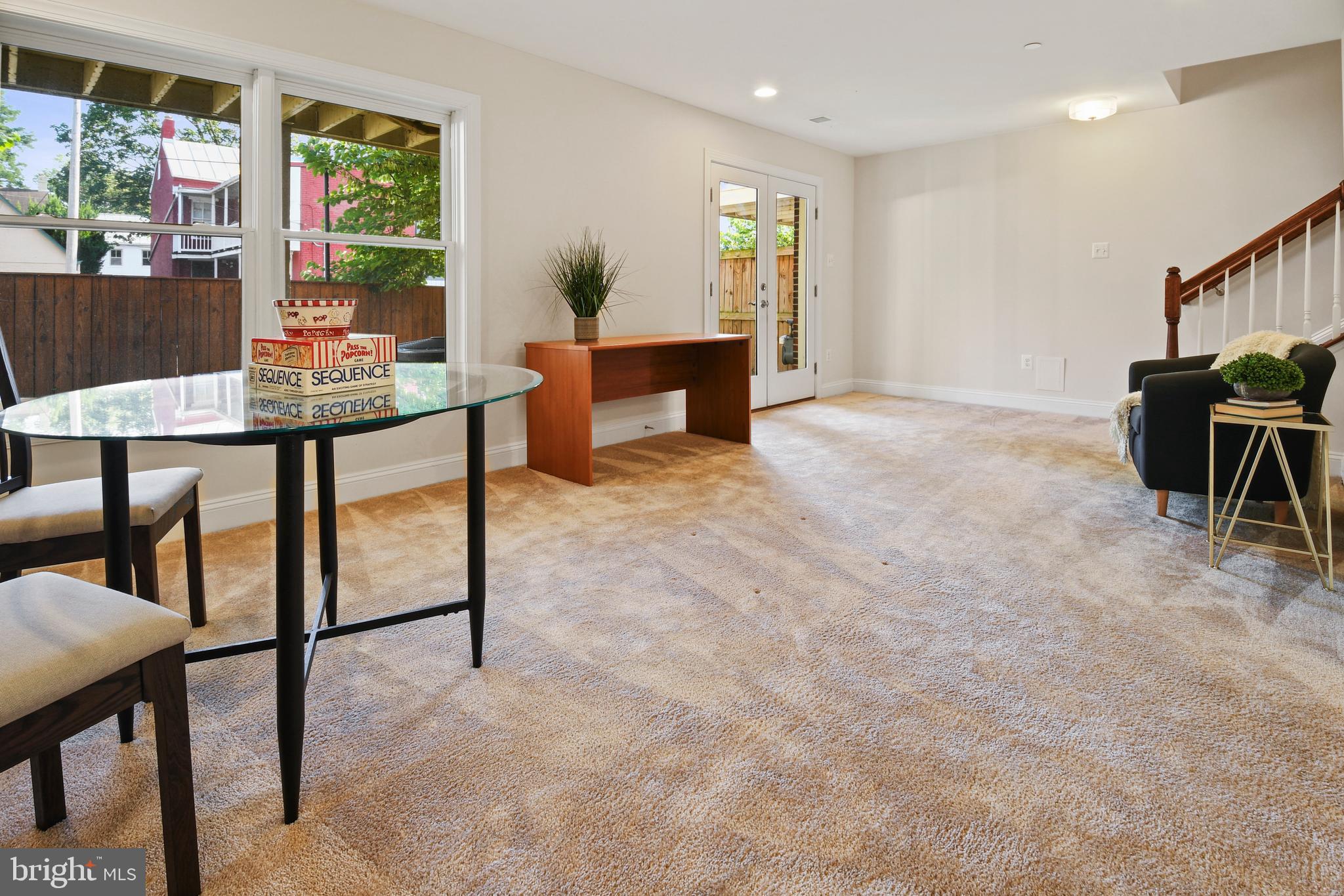 MAXWELL SQUARE - Residential