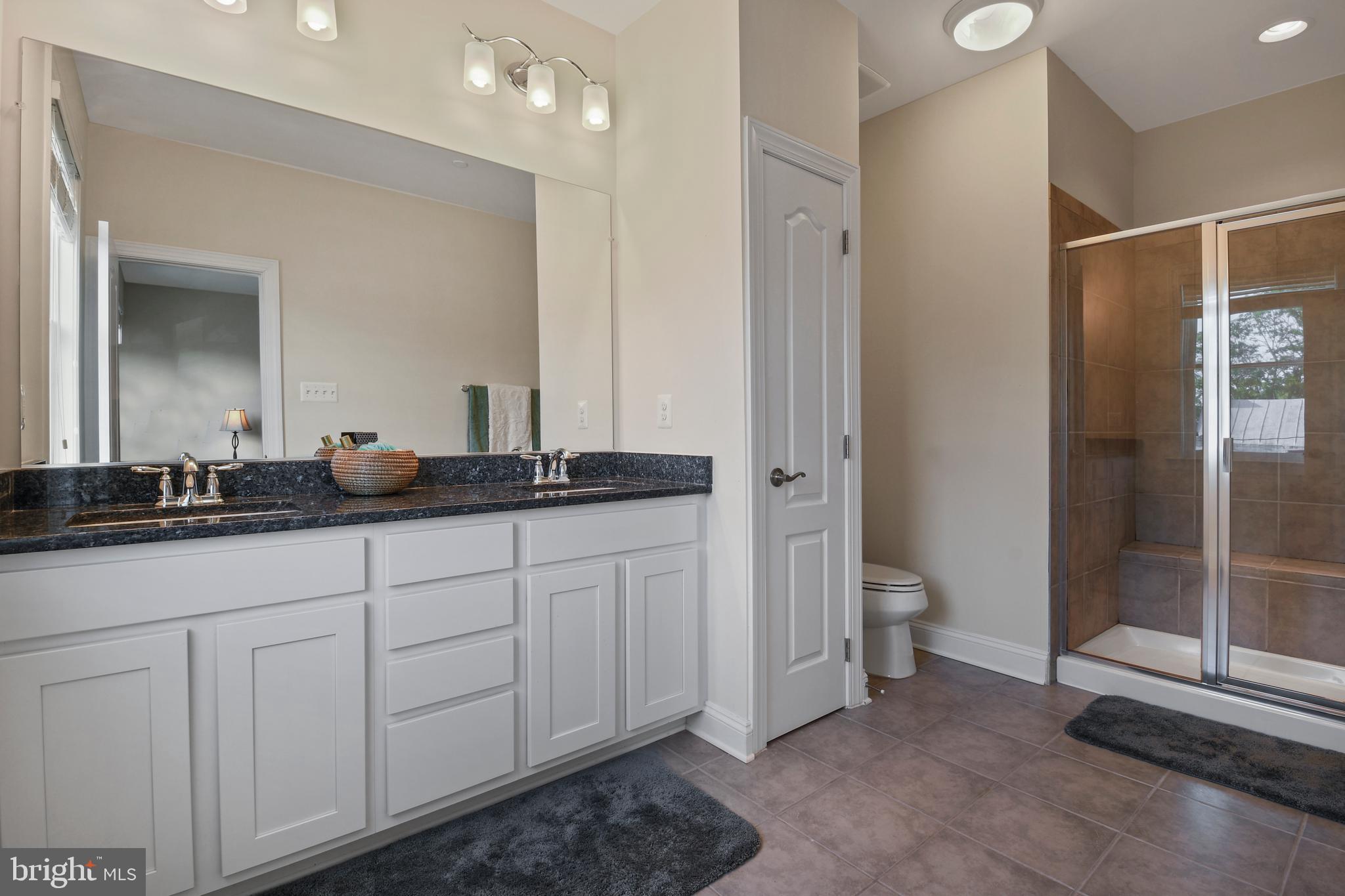 MAXWELL SQUARE - Residential