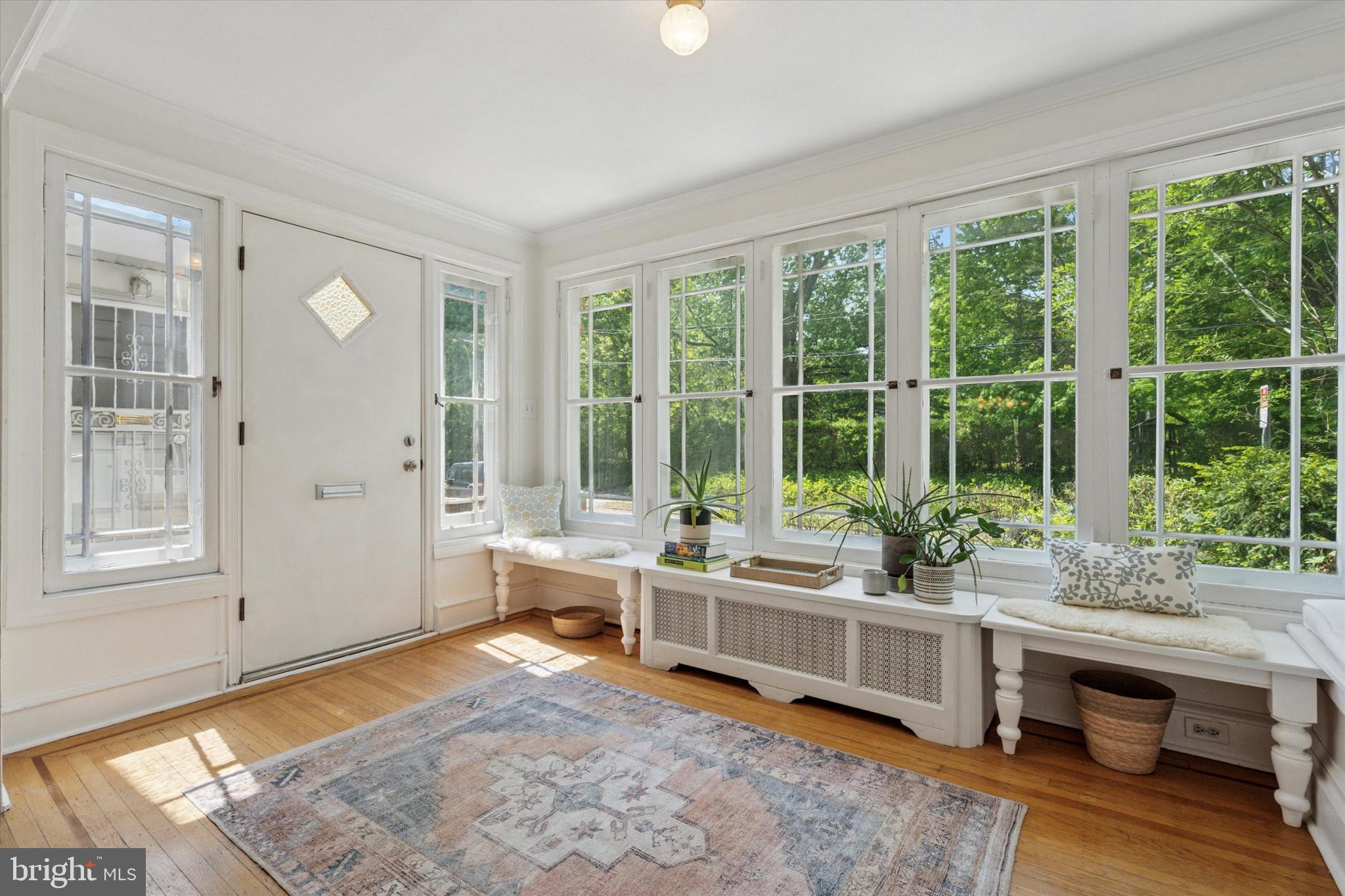418 W MOUNT AIRY AVENUE