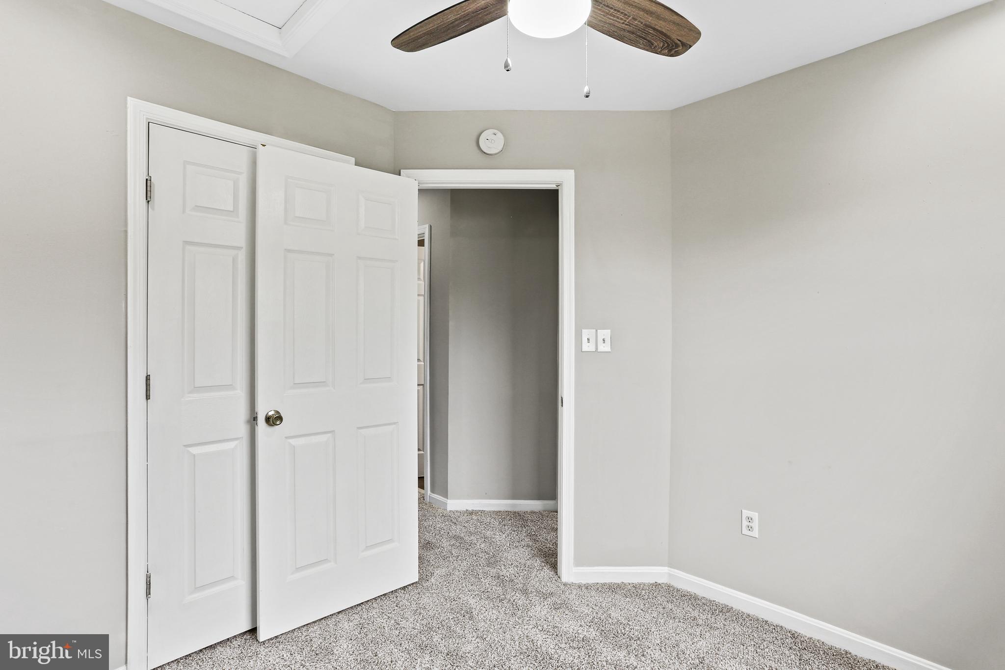 KINGS GRANT - Residential