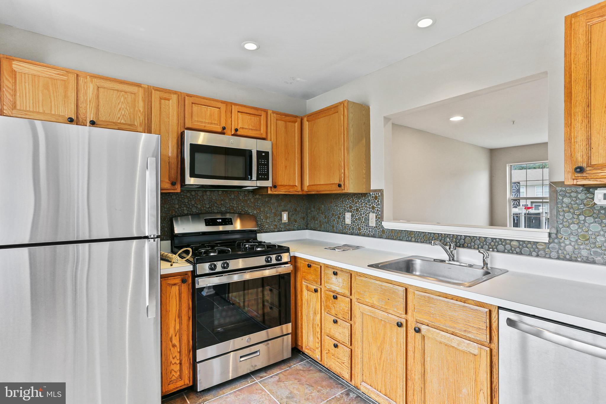 KINGS GRANT - Residential