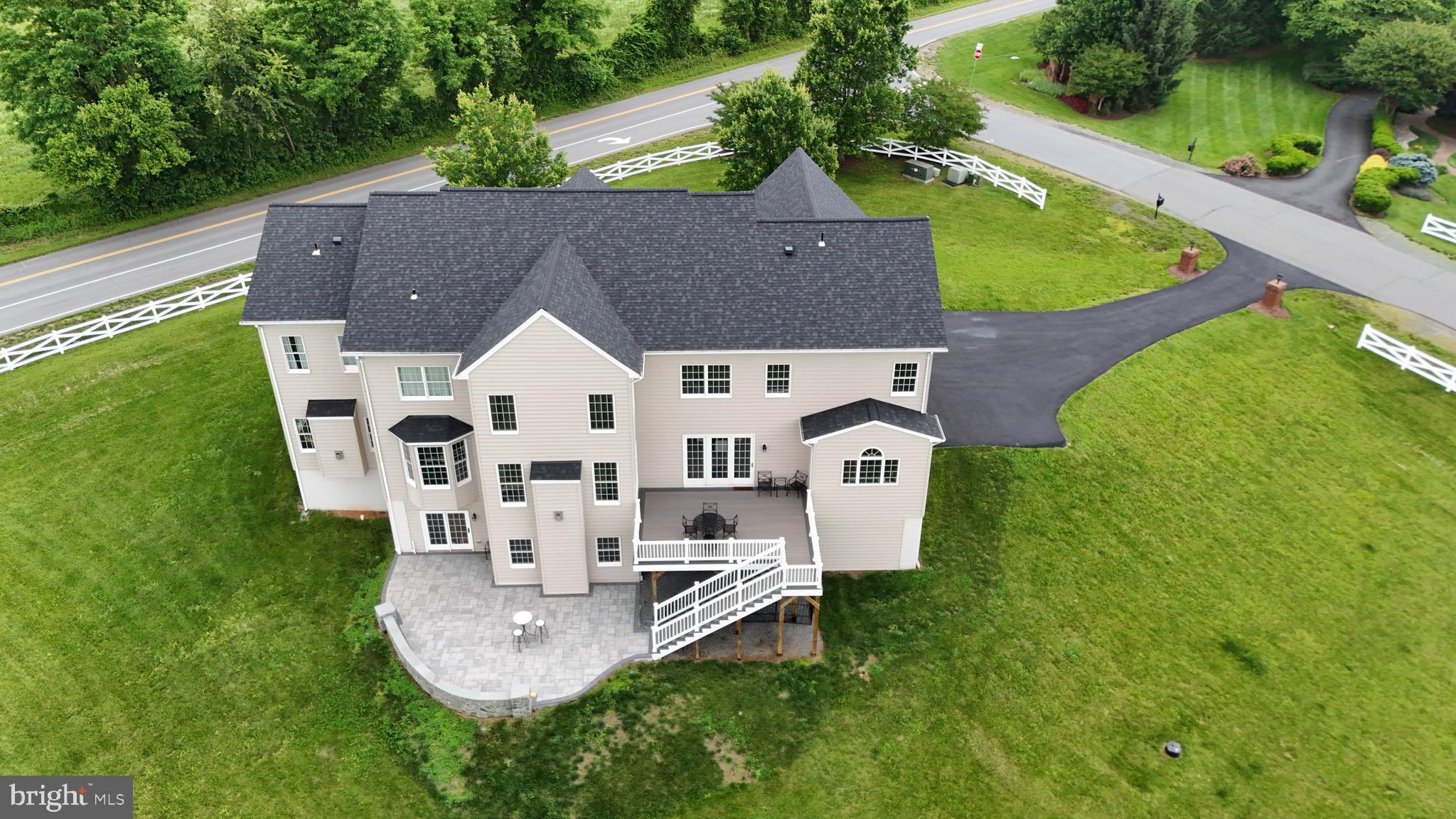 WATERFORD - Residential