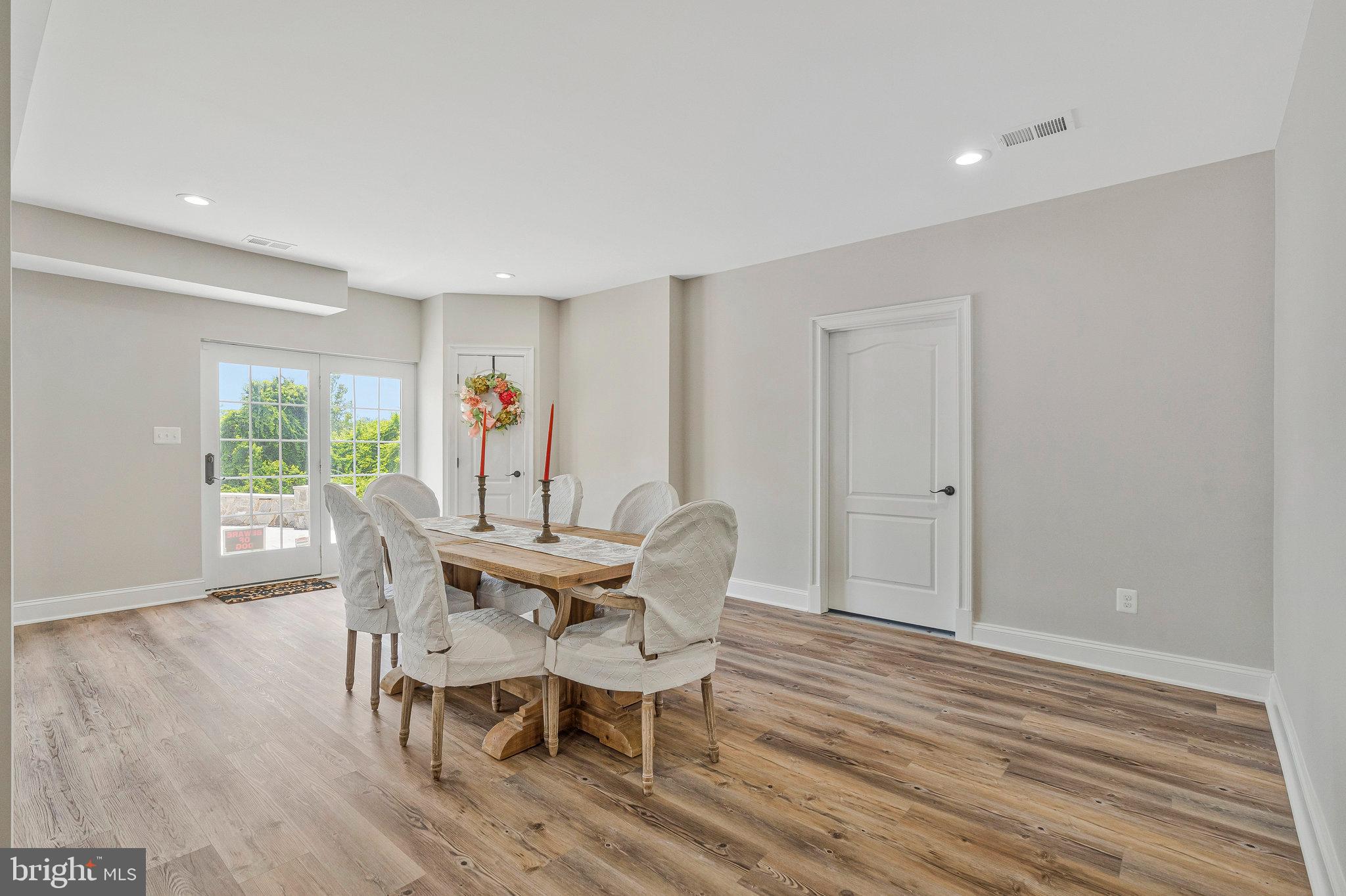 WATERFORD - Residential