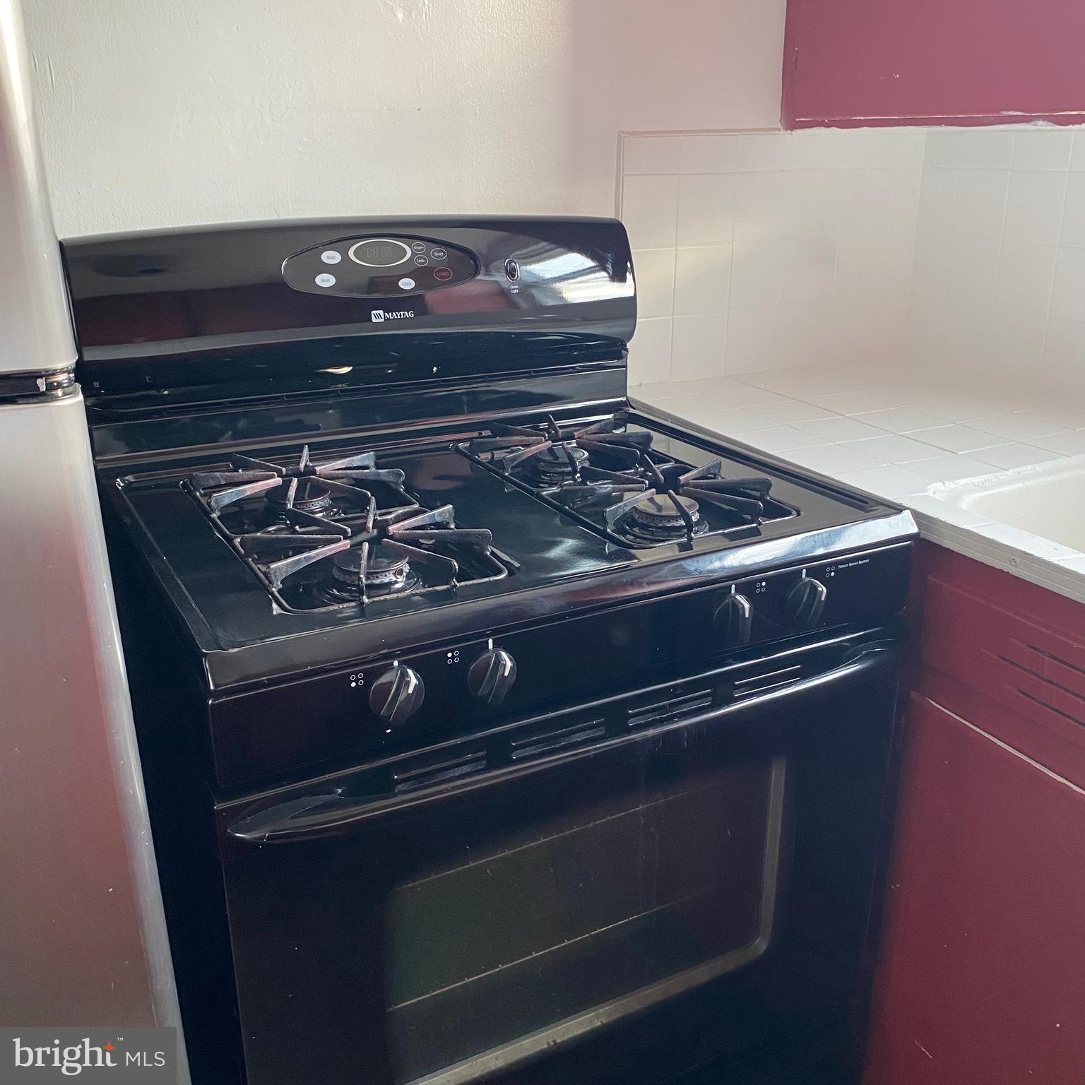 HAMPTON - Residential Lease