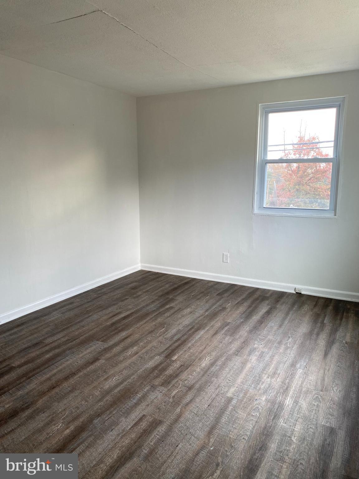 HAMPTON - Residential Lease