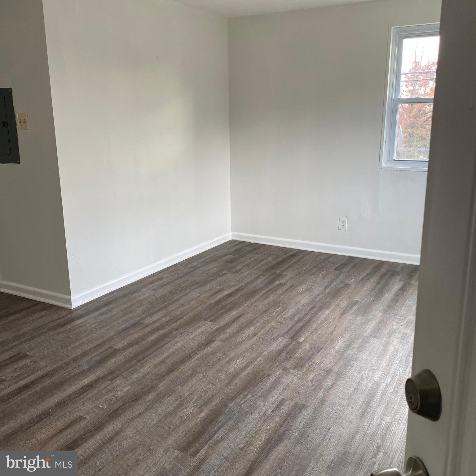 HAMPTON - Residential Lease