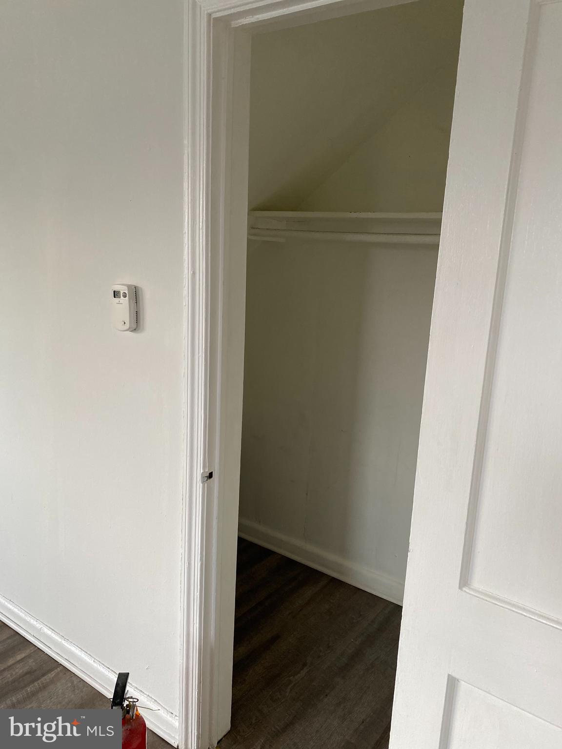 HAMPTON - Residential Lease