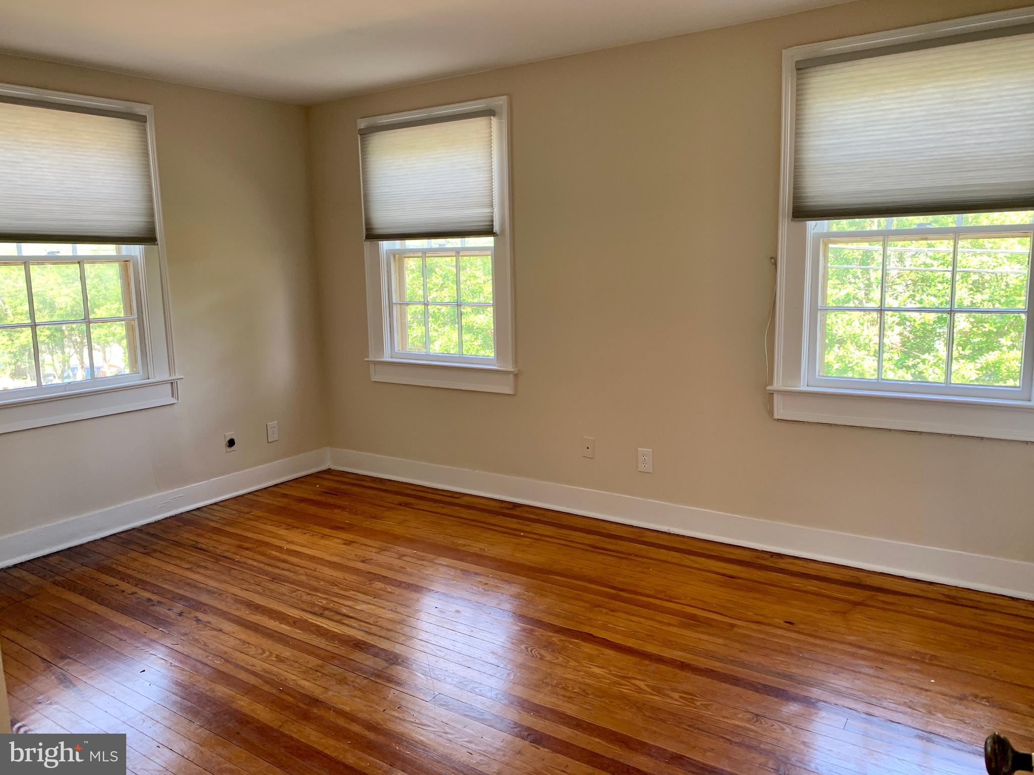 DOWNTOWN FREDERICKSBURG - Residential Lease