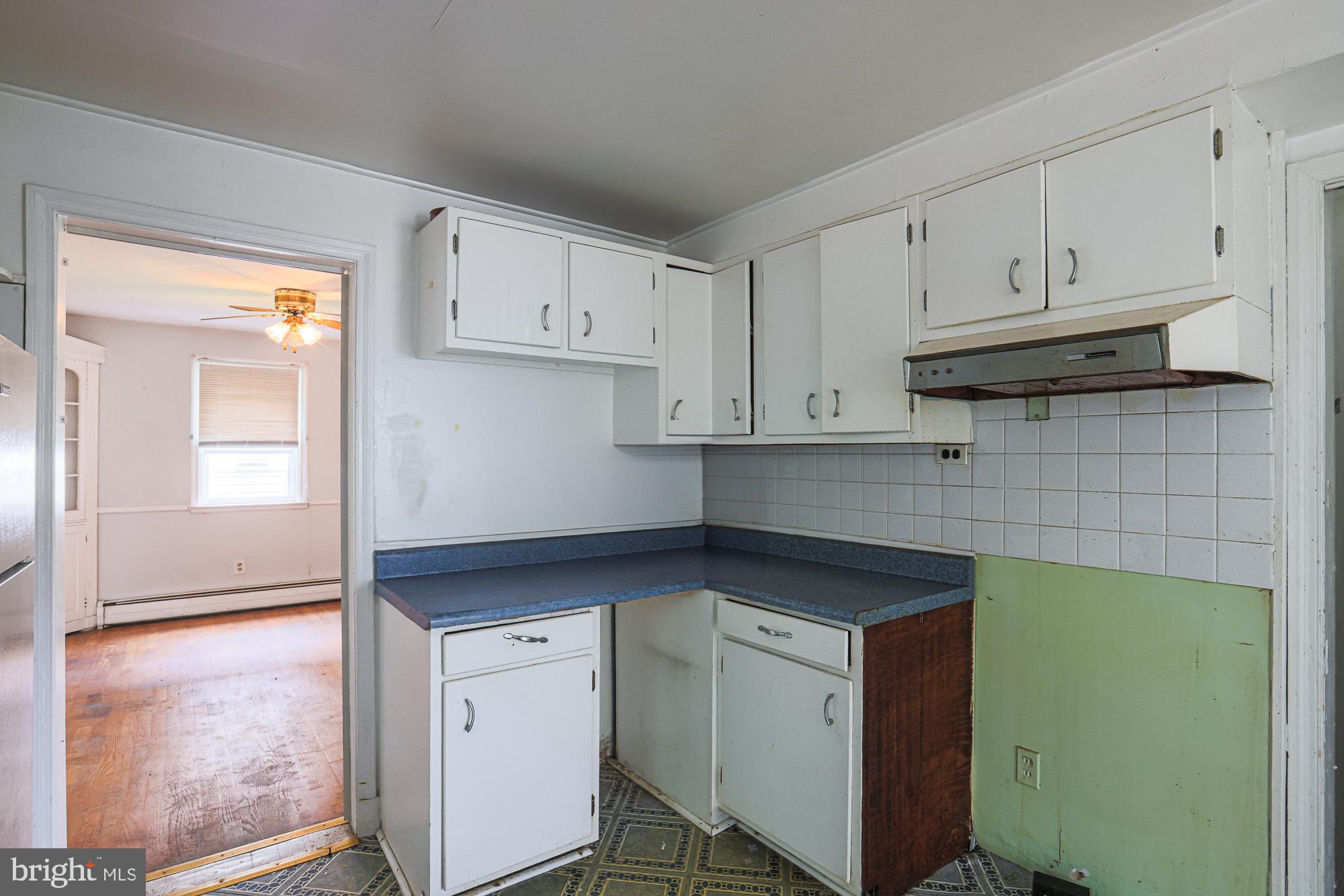 ROCKLEIGH COURT - Residential