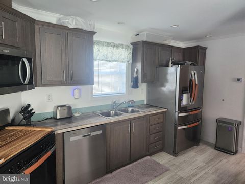 Tiny photo for 165 W Ridge Pike #272, ROYERSFORD, PA 19468 (MLS # PAMC2161238)