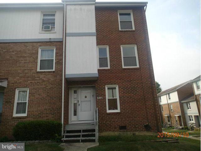 Condo featuring four bedrooms, rear deck, and partially finished basement. This property is in need of repairs and updated. Seller marketing property in as-is condition will not make any repairs. Perfect property property for owner occupant using conventional loan program or an investor. Contact your agent and schedule an appointment.