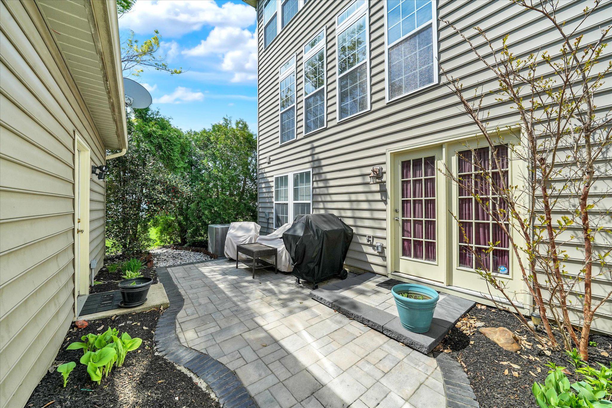 MERIDIAN CROSSING - Residential