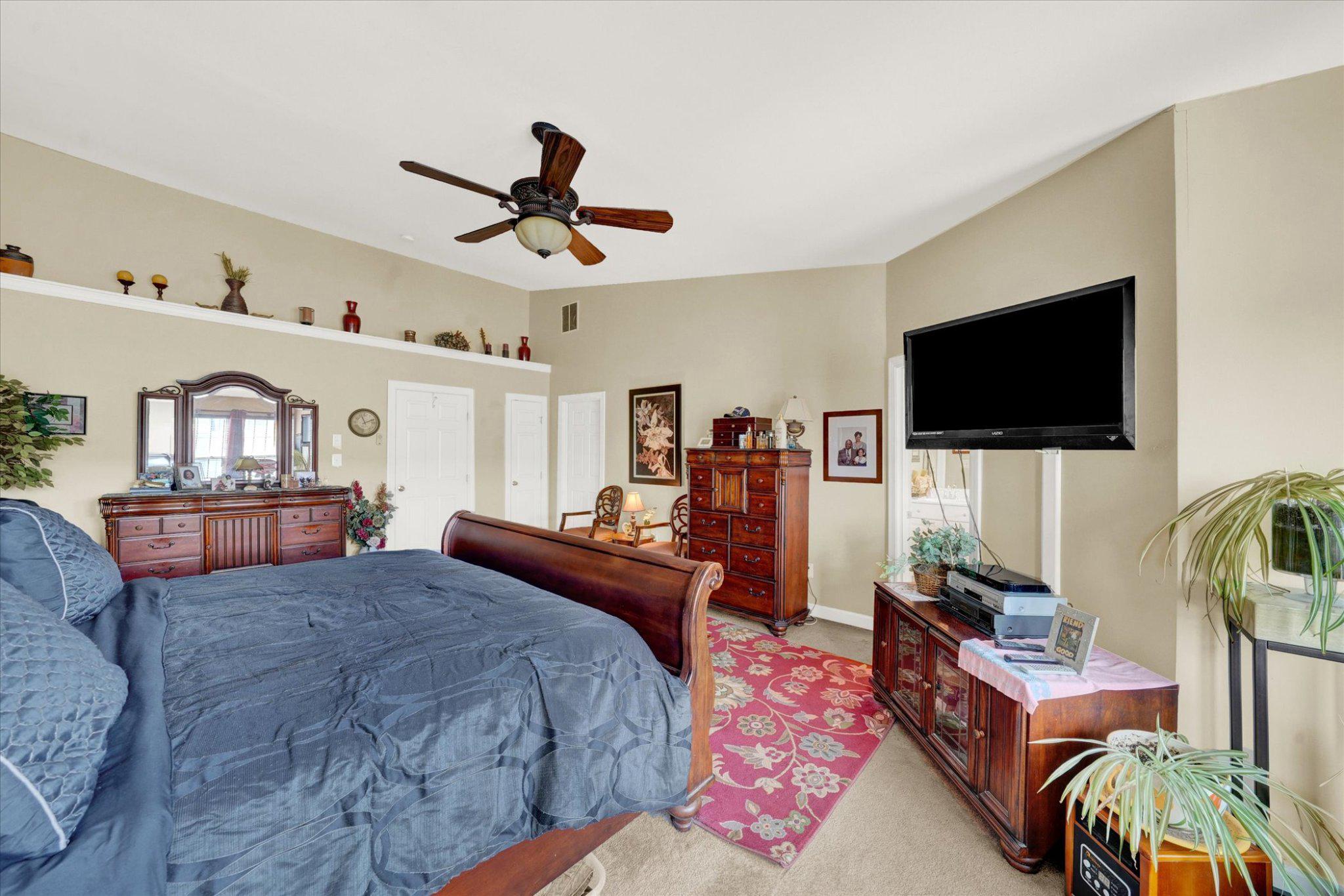 MERIDIAN CROSSING - Residential