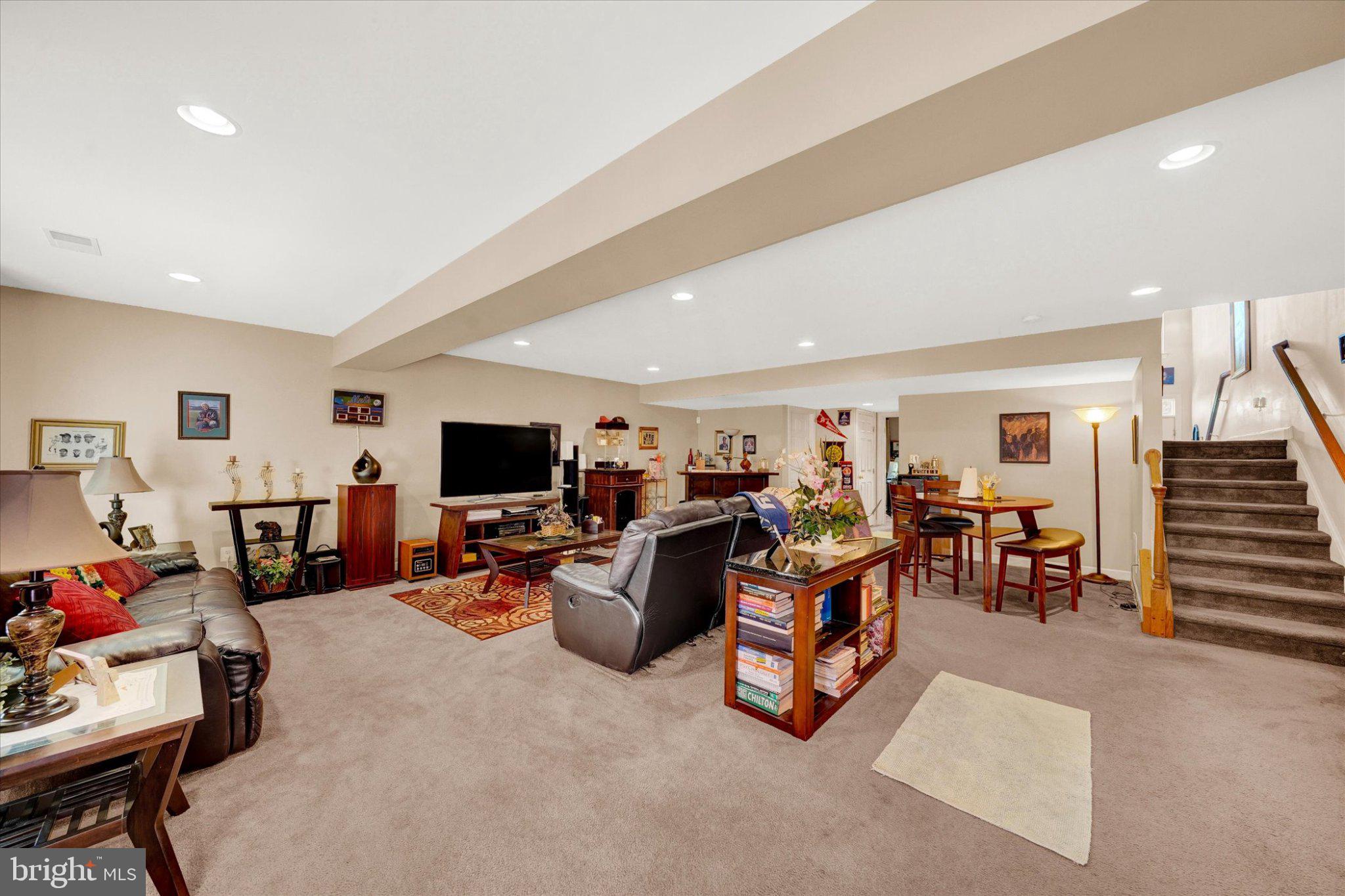 MERIDIAN CROSSING - Residential