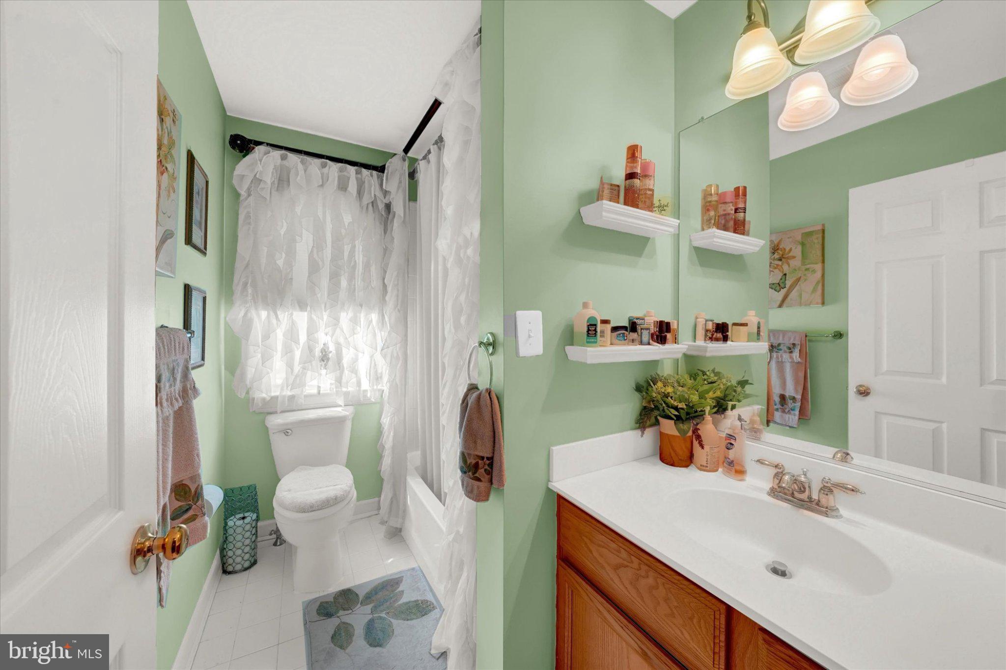 MERIDIAN CROSSING - Residential