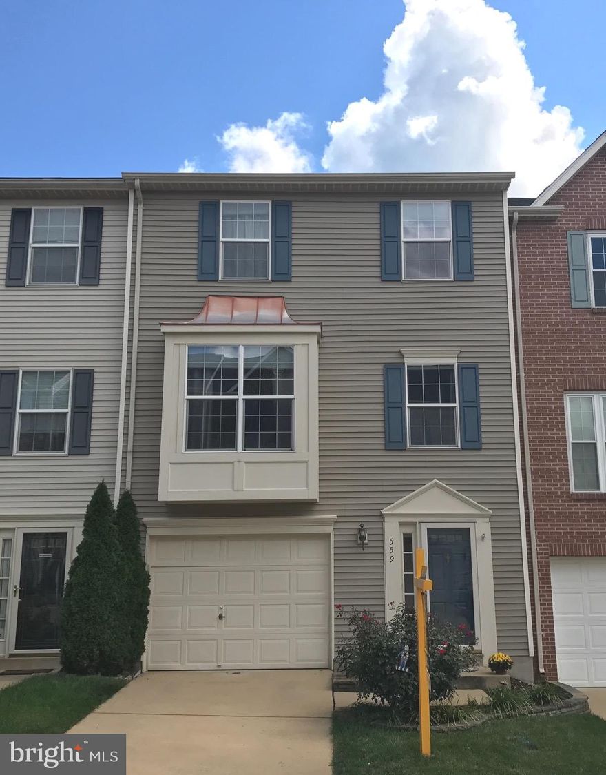 A beauty of a home! Immaculate,lovingly cared for! Almost 2,000 fin sq ft, 3br/2.5ba + 2 piece rough-in on lower level! Big eat in kit w/granite & tile backsplash. Large & open LR & sep dining area! Large master suite w/vaulted ceiling full ba w/12 in ceramic floors! Full fin walk-out LL! Trex deck, patio & big fenced yard! Roof replaced within last 2 years, new water heater! Home warranty! Hurry!