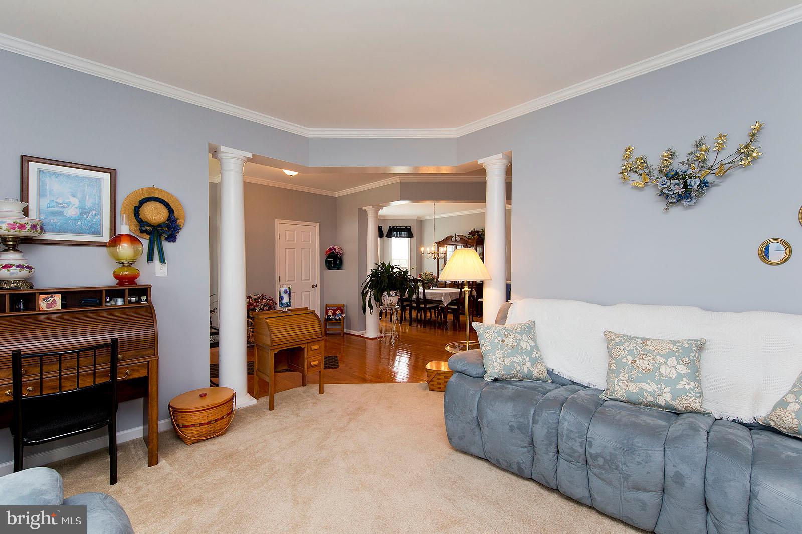 LAKELAND PLACE - Residential