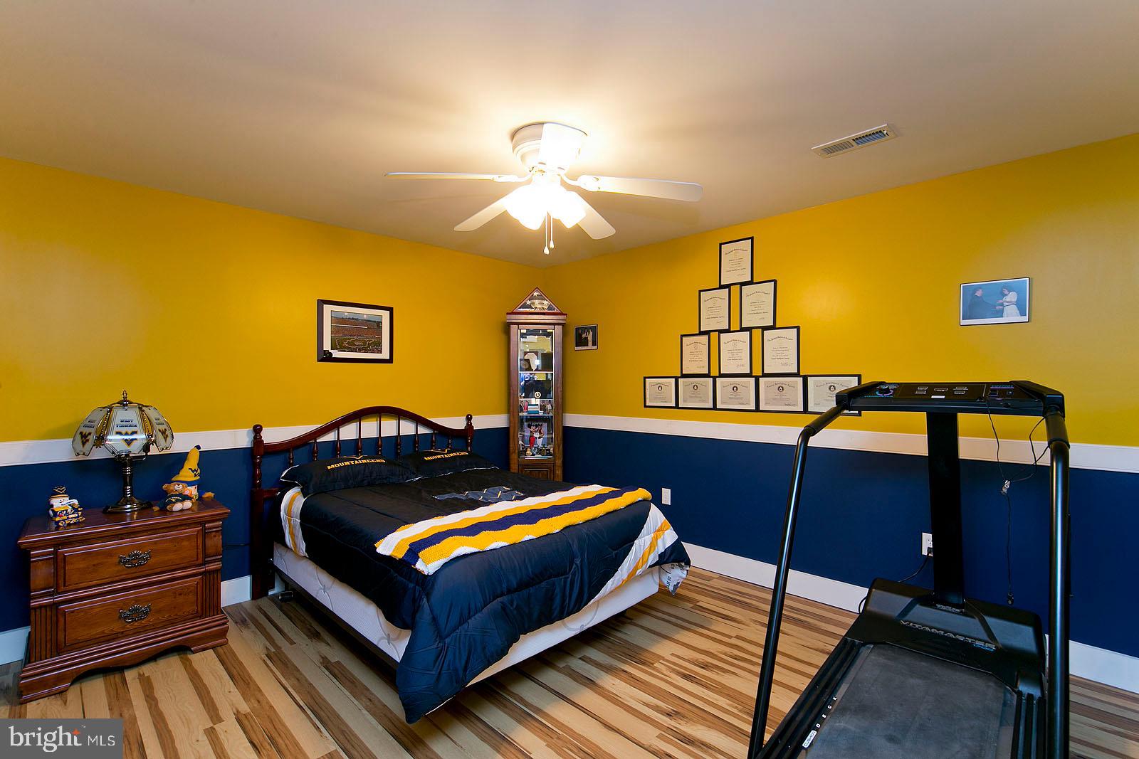 LAKELAND PLACE - Residential