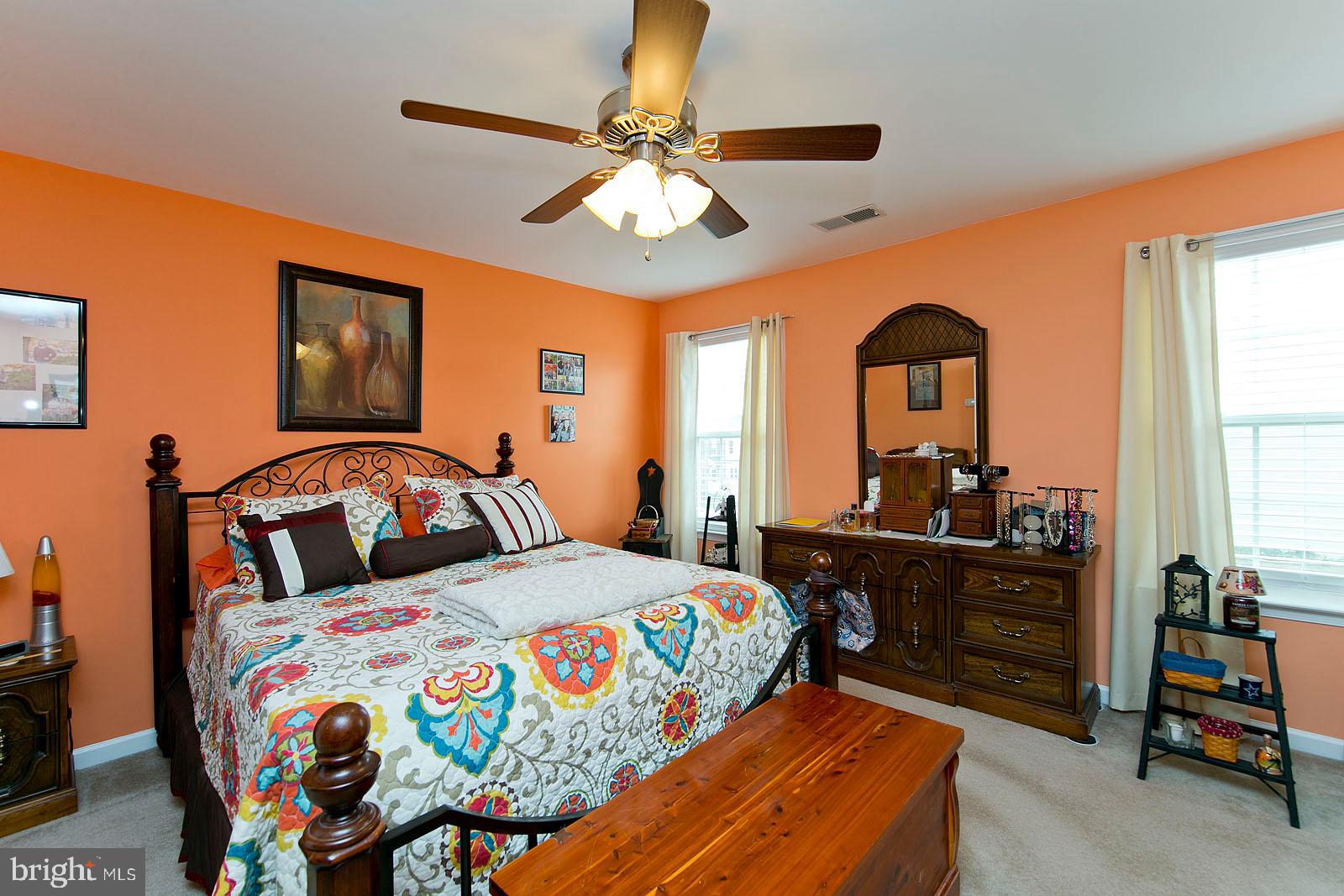 LAKELAND PLACE - Residential