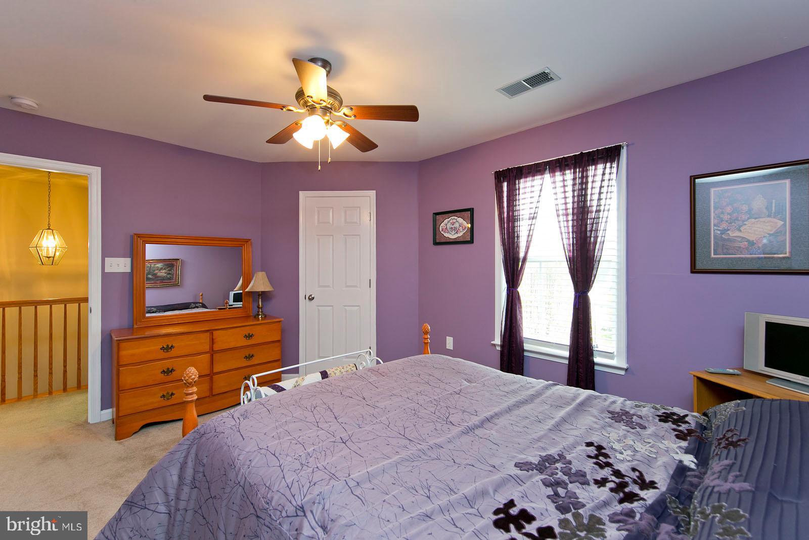 LAKELAND PLACE - Residential