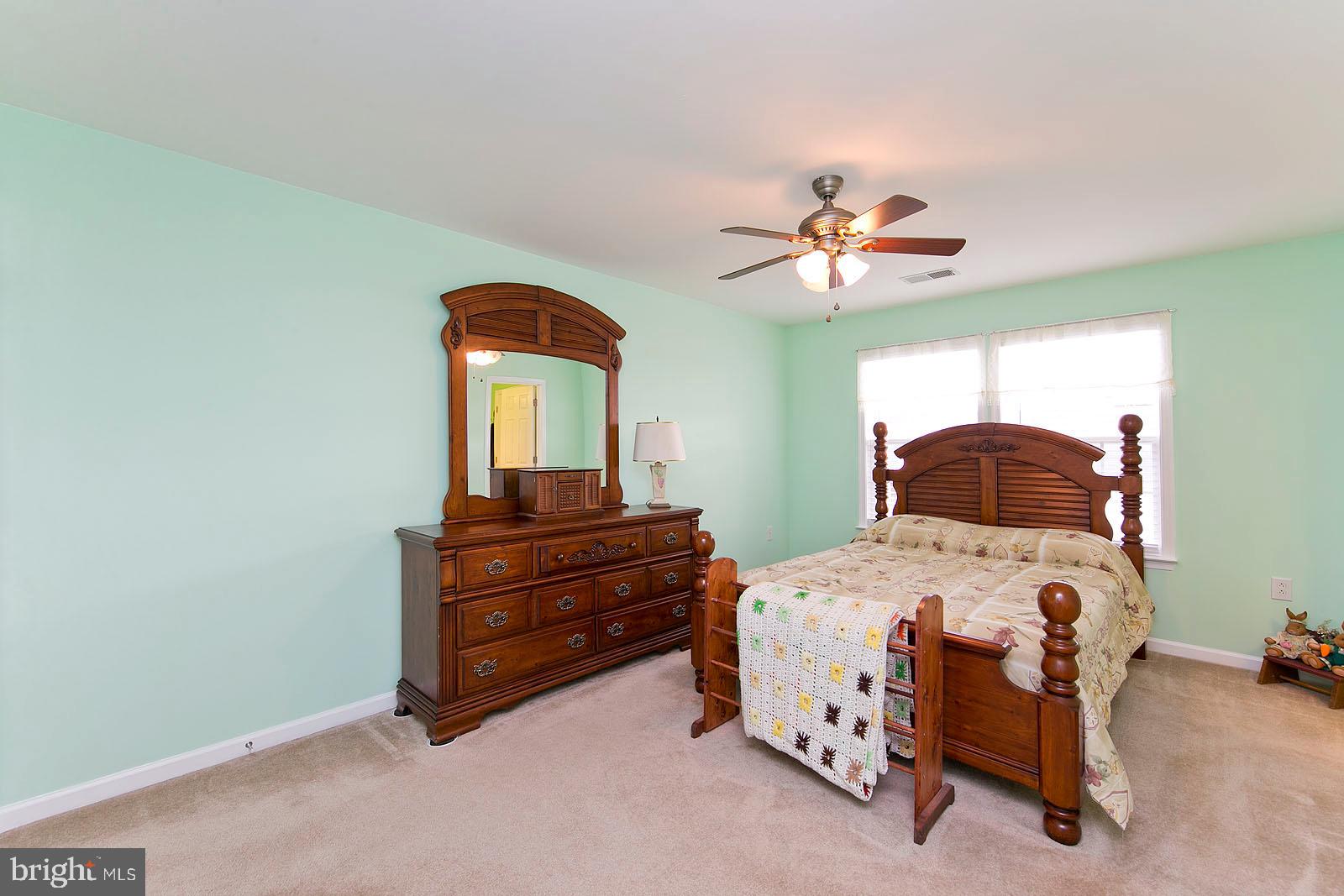 LAKELAND PLACE - Residential