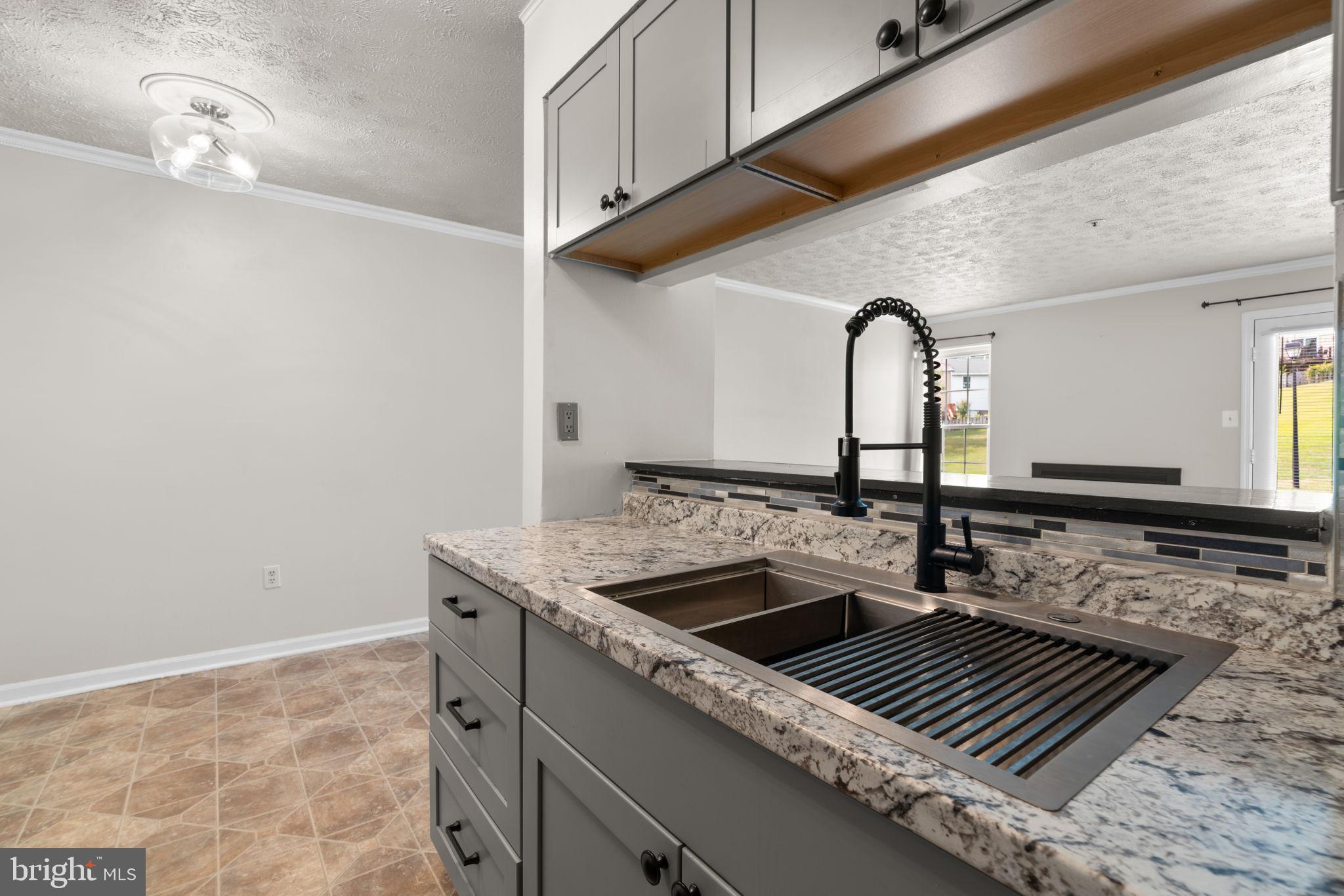 ROCKBURN COMMONS - Residential