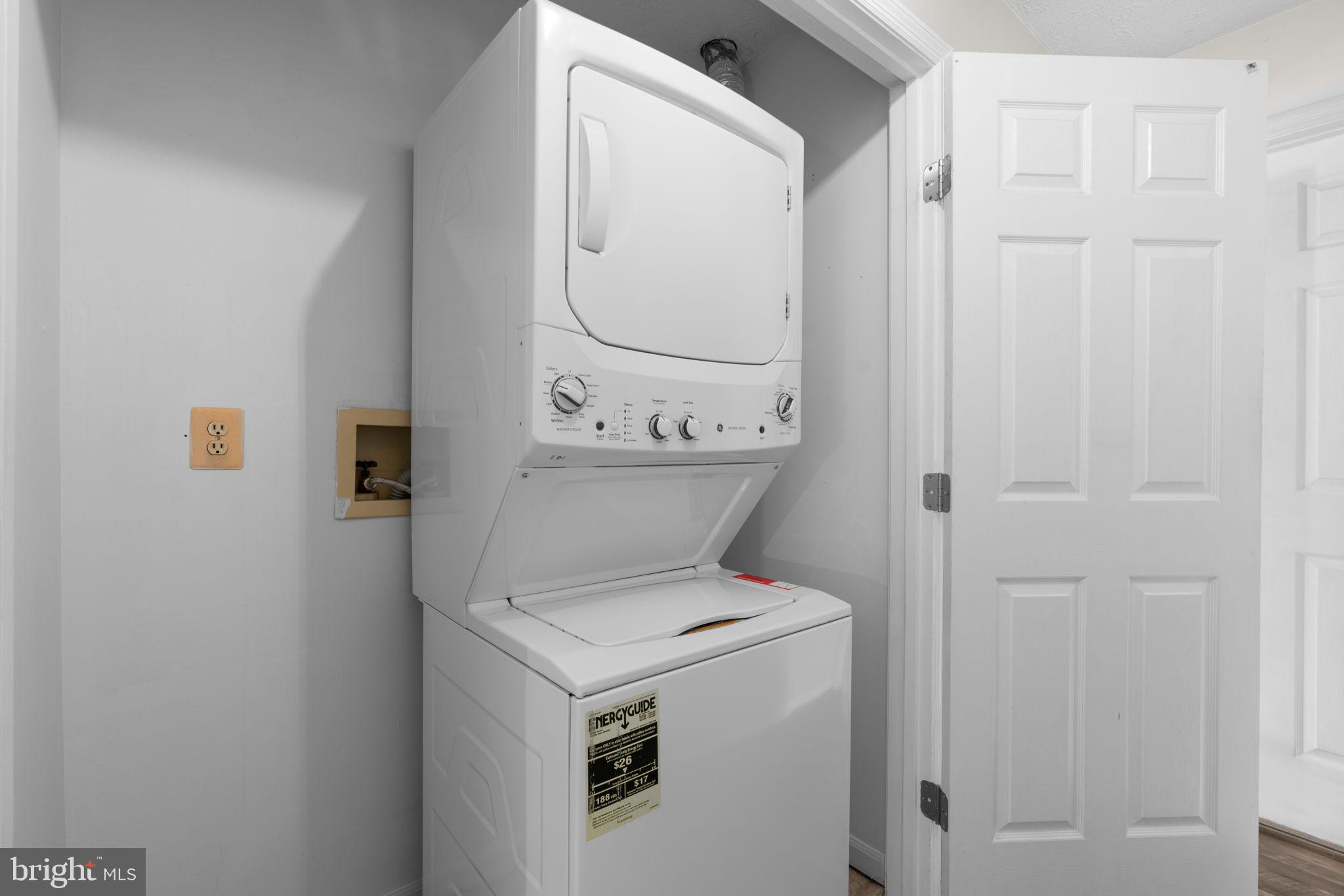 ROCKBURN COMMONS - Residential