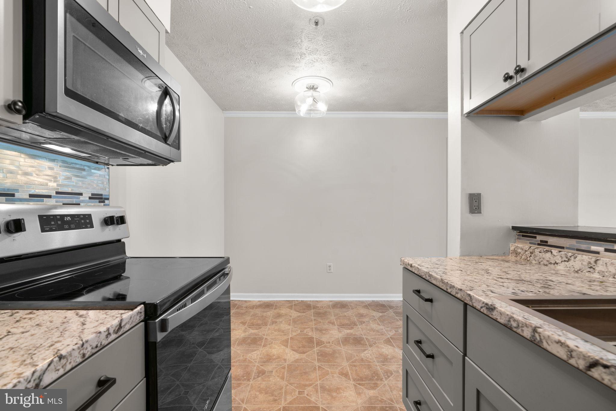 ROCKBURN COMMONS - Residential