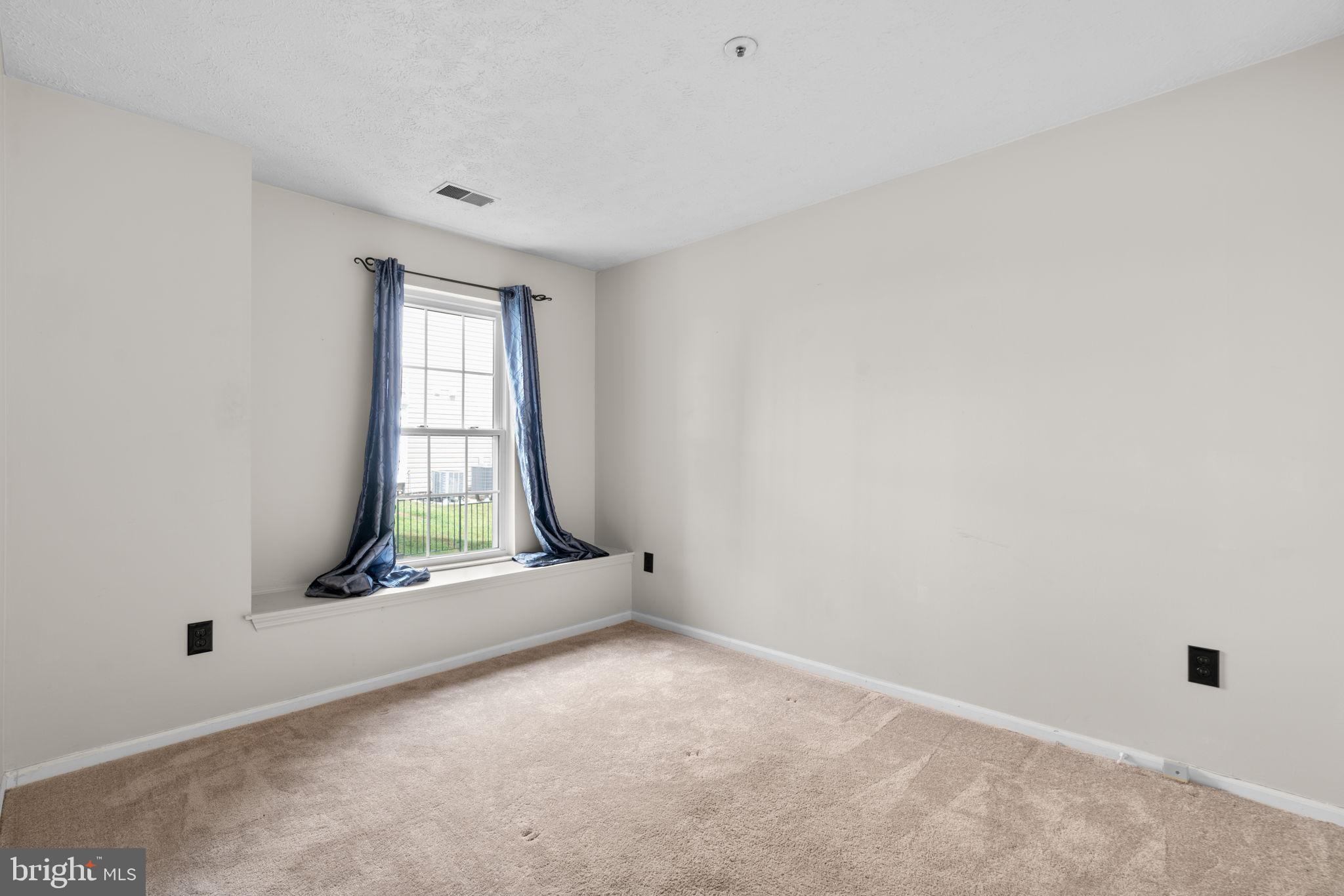 ROCKBURN COMMONS - Residential